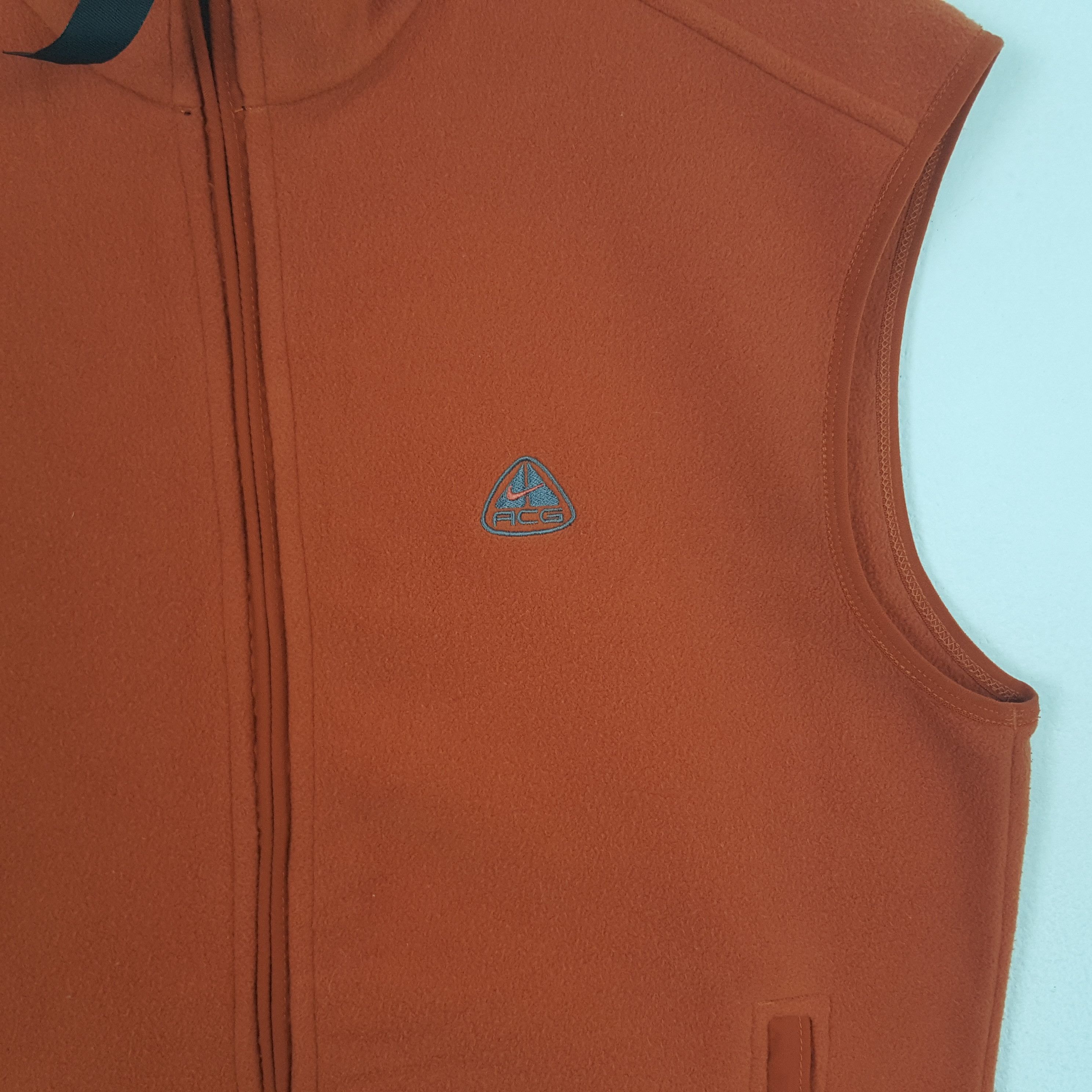 Nike ACG × Vintage Vintage Nike ACG Zipper Velvet Vest Jacket Size US M / EU 48-50 / 2 - 2 Thumbnail