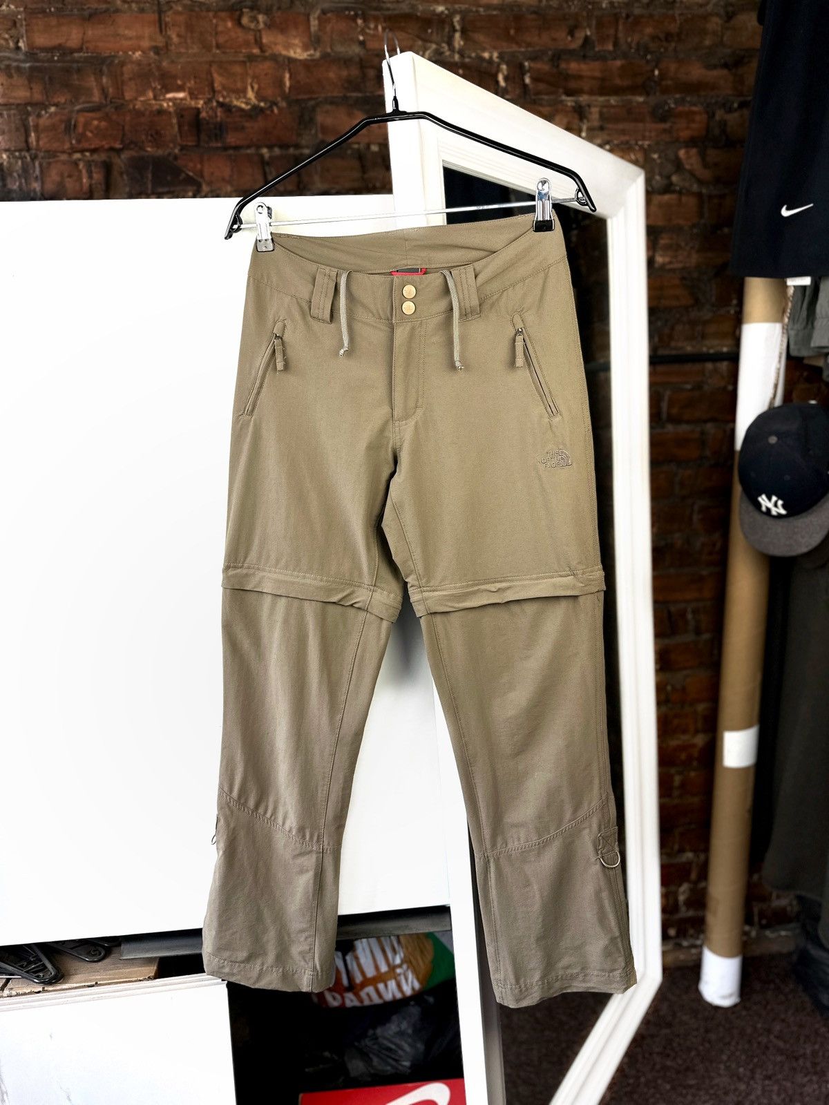 The North Face Women’s The North Face Convertible Trekking Pants FlashDry Size 27" / US 4 / IT 40 - 1 Thumbnail