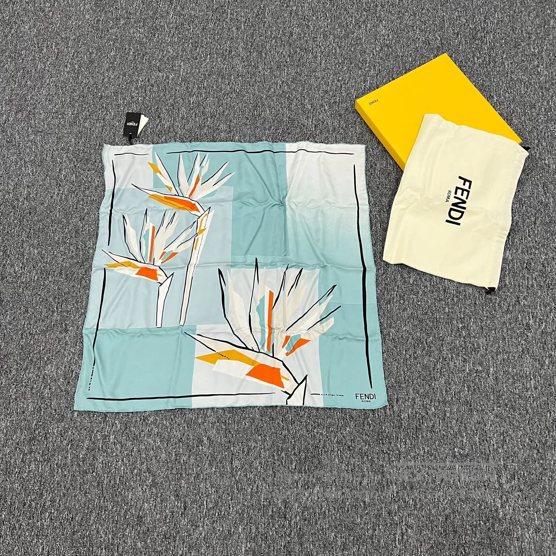Fendi FENDI Parrot Bird Scarf and Square Scarf| Size ONE SIZE - 1 Thumbnail