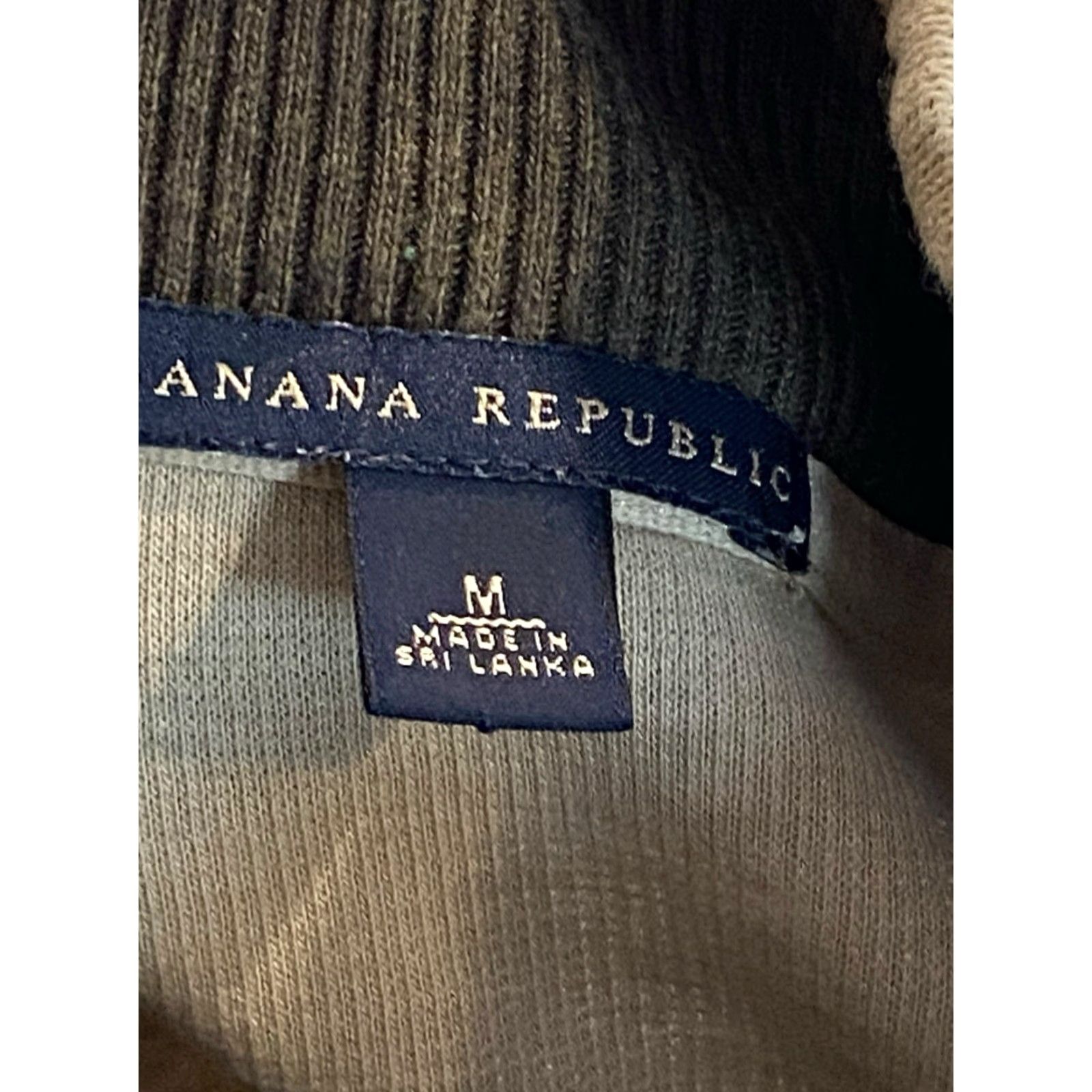 Banana Republic VINTAGE Banana Republic Cotton Tan 1/4 Zip Pullover Men’s Beige Medium Shirts Pullover Preppy Style 1/4 Zip Beige Mens Size US M / EU 48-50 / 2 - 8 Thumbnail