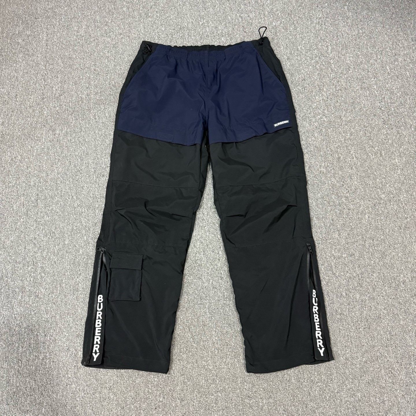 Burberry Burberry Black Blue Drawstring Straight Pants Size US 35 - 1 Thumbnail
