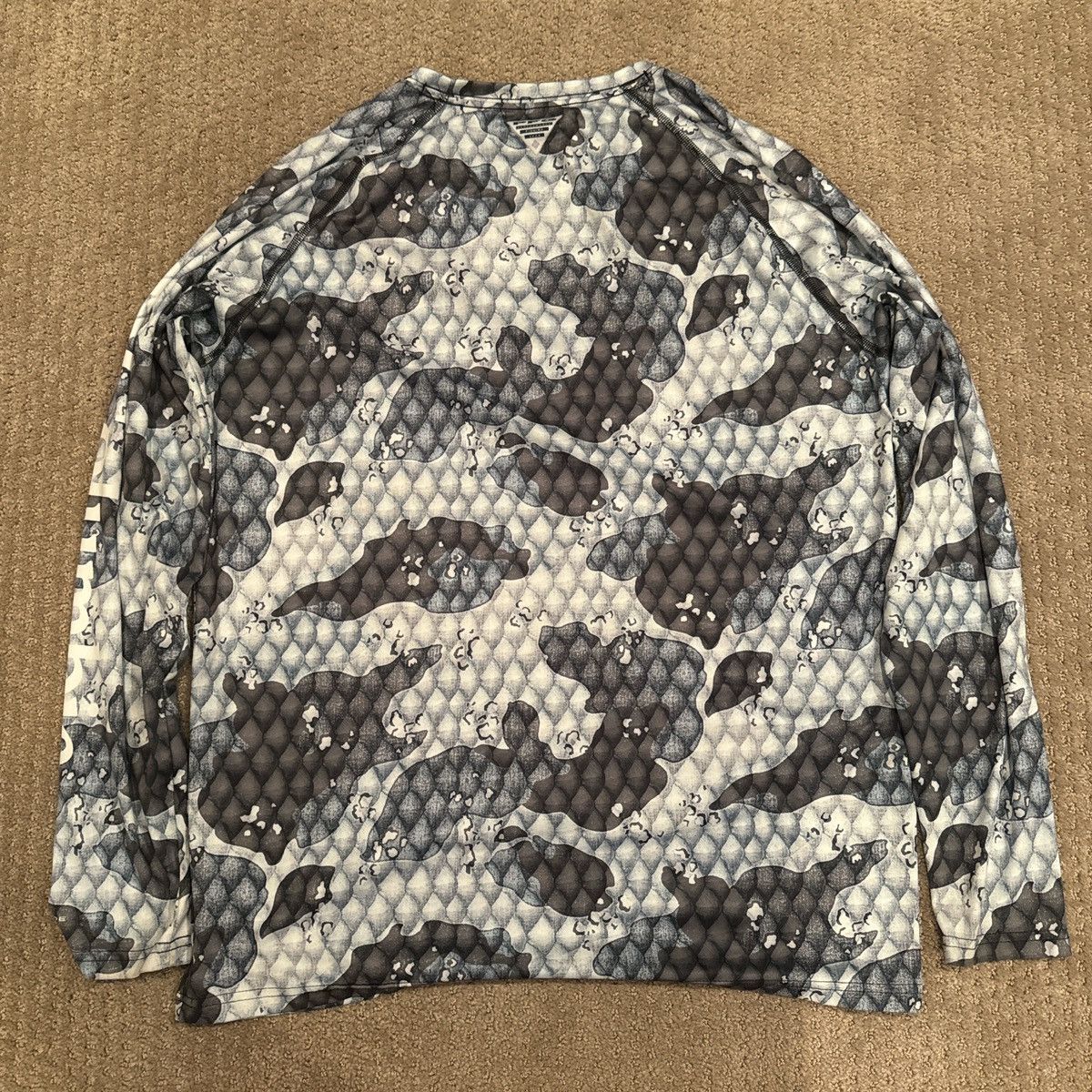 Columbia COLUMBIA SCALE PRINT THERMAL Size US L / EU 52-54 / 3 - 5 Thumbnail