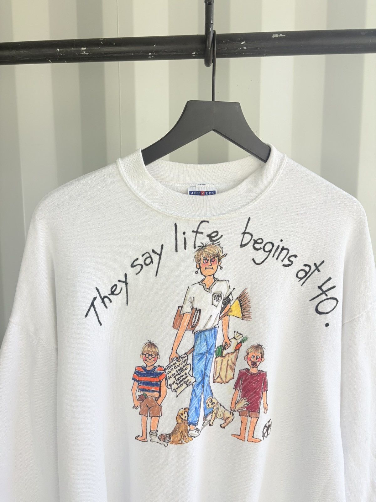 Vintage Life Begins at 40 Faded Sweatshirt Distressed ERD Grunge WCC Size US XL / EU 56 / 4 - 1 Thumbnail