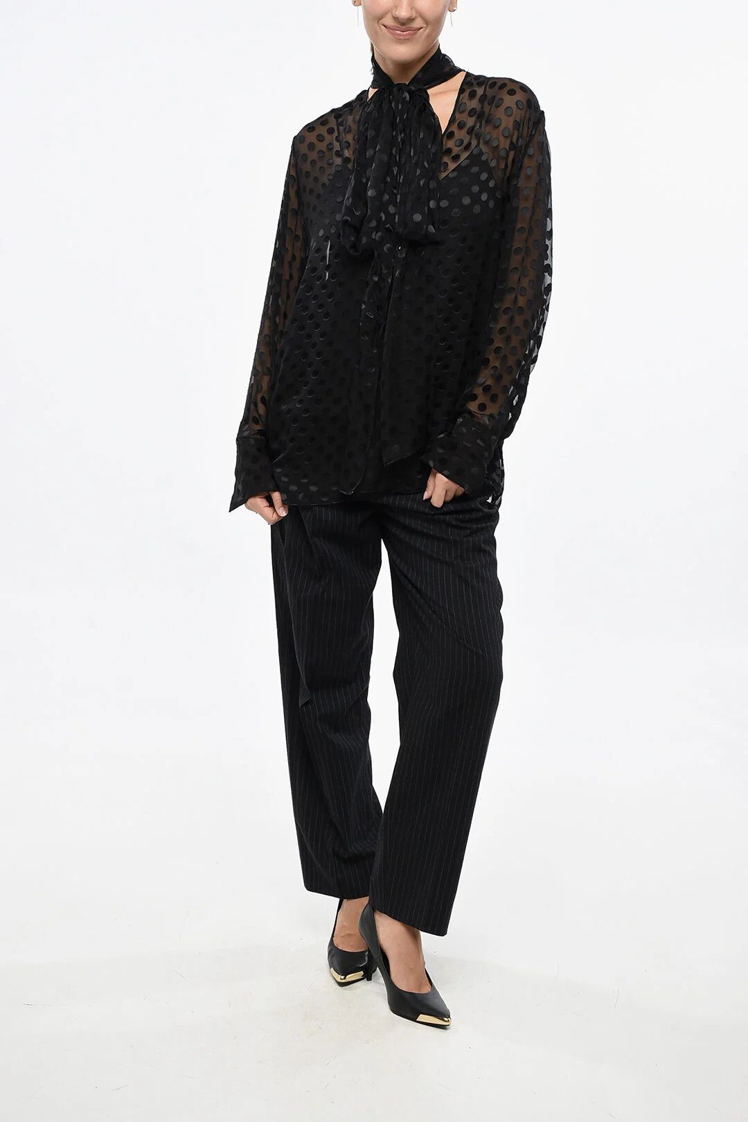 Givenchy og1mm0326 Chiffon Tie-Neck Blouse in Black Size M / US 6-8 / IT 42-44 - 4 Thumbnail