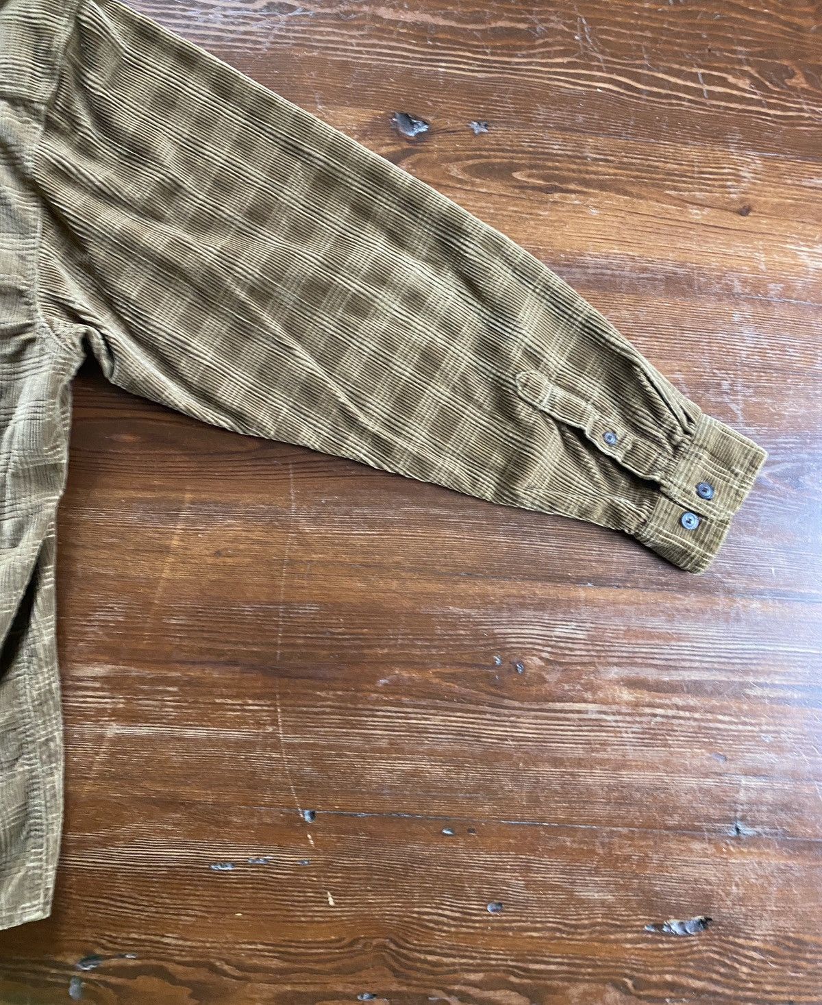 Clearwater Outfitters Vintage Y2K’s Clearwater Brown Corduroy Button Up Shirt Size US XL / EU 56 / 4 - 18 Thumbnail