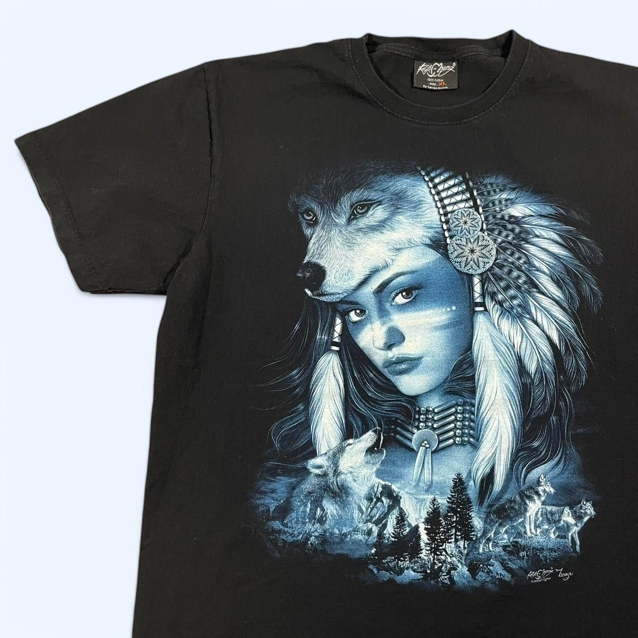Vintage Vintage Y2K Native American Wolf Girl T-Shirt Size US XL / EU 56 / 4 - 2 Thumbnail