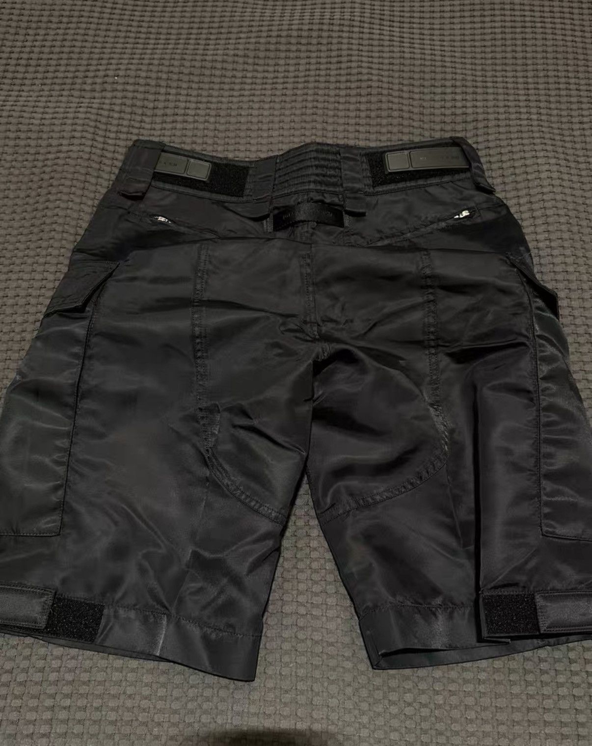 1017 ALYX 9SM 1017 ALYX 9SM nylon shorts Size US 33 - 3 Thumbnail