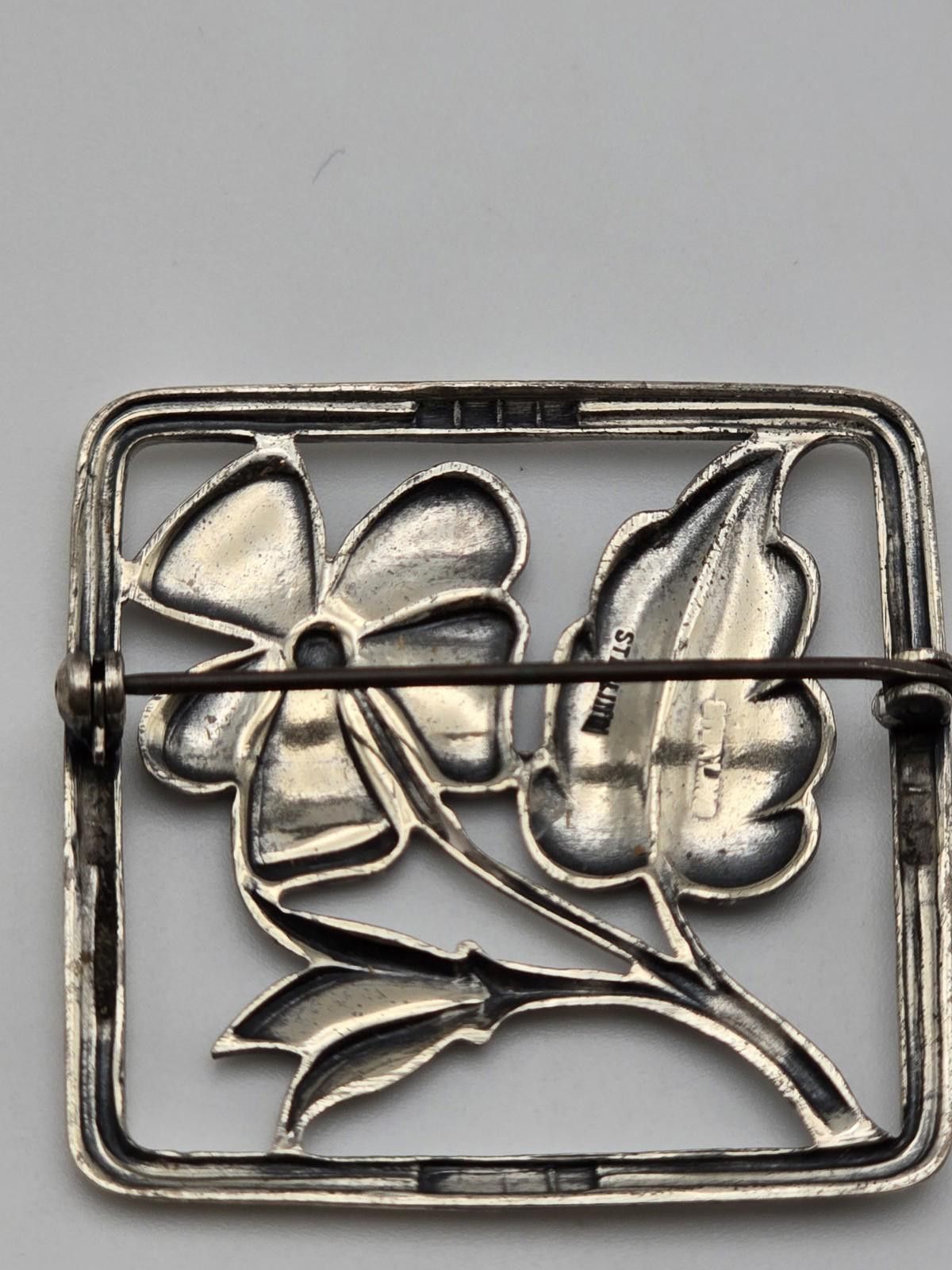 Sterling Silver Estate Sterling Silver Floral Brooch Square Size ONE SIZE - 2 Thumbnail
