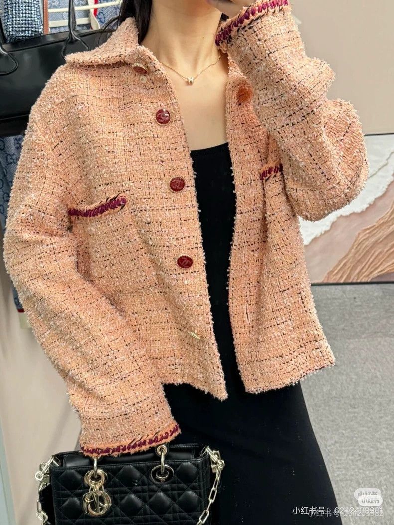 Chanel Chanel 21 Early Spring Orange Pink Burgundy Roll-Edged Sof Size S / US 4 / IT 40 - 9 Thumbnail