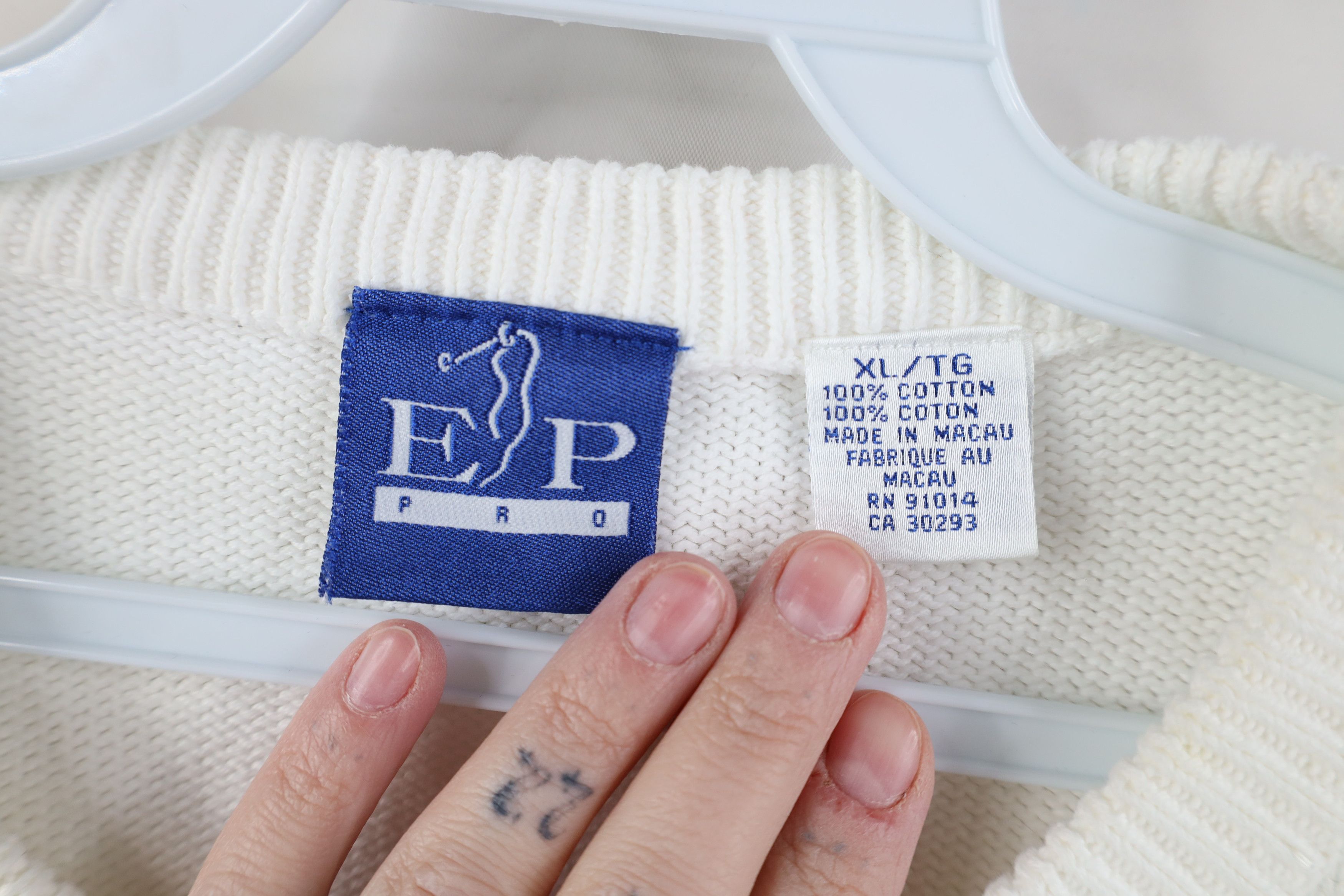 Vintage Vintage 90s Streetwear Cotton Knit Crewneck Sweater White Size XL / US 12-14 / IT 48-50 - 8 Thumbnail