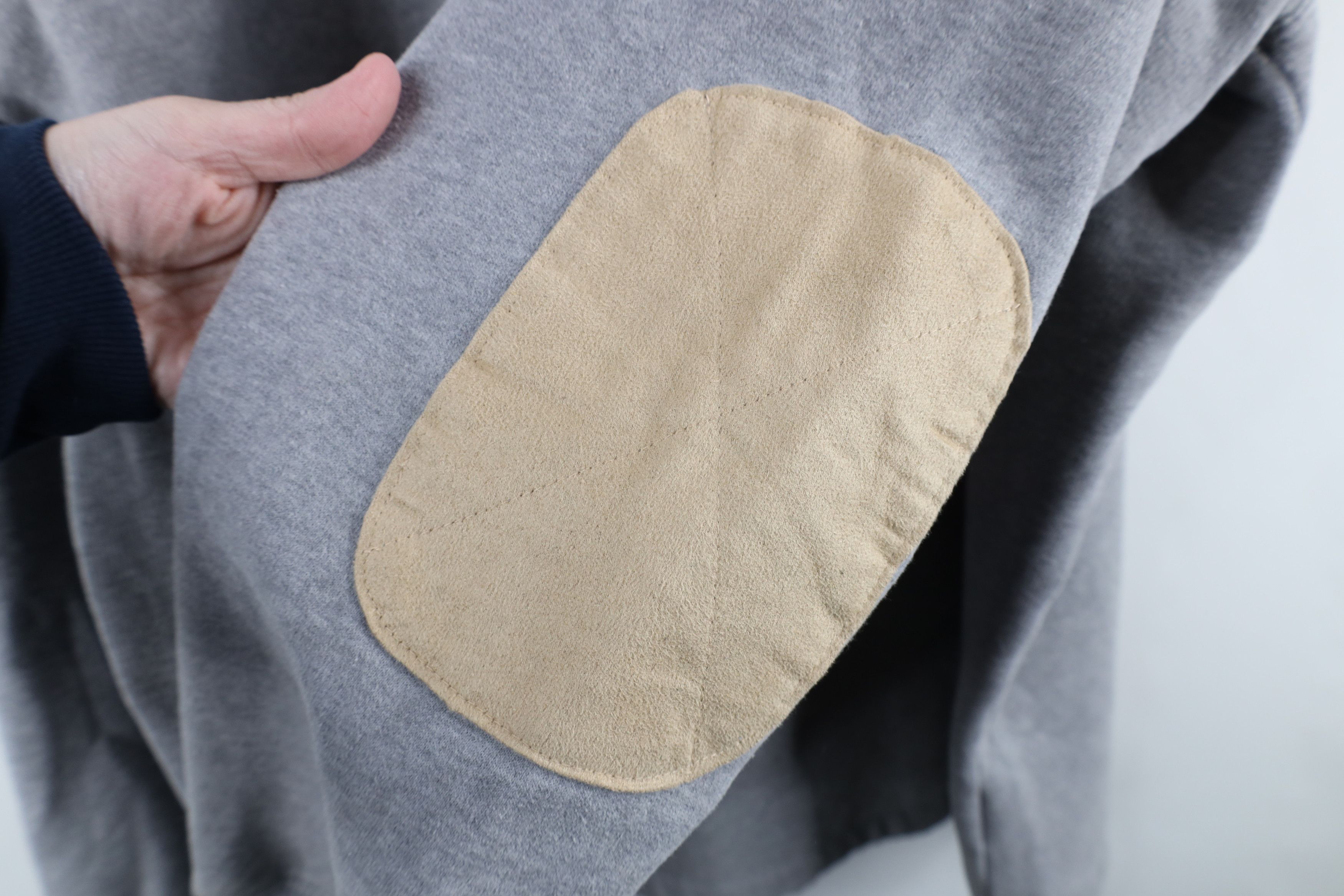 Vintage × Woolrich Woolen Mills Vintage Woolrich Elbow Patch Half Zip Pullover Sweatshirt Size US L / EU 52-54 / 3 - 10 Thumbnail
