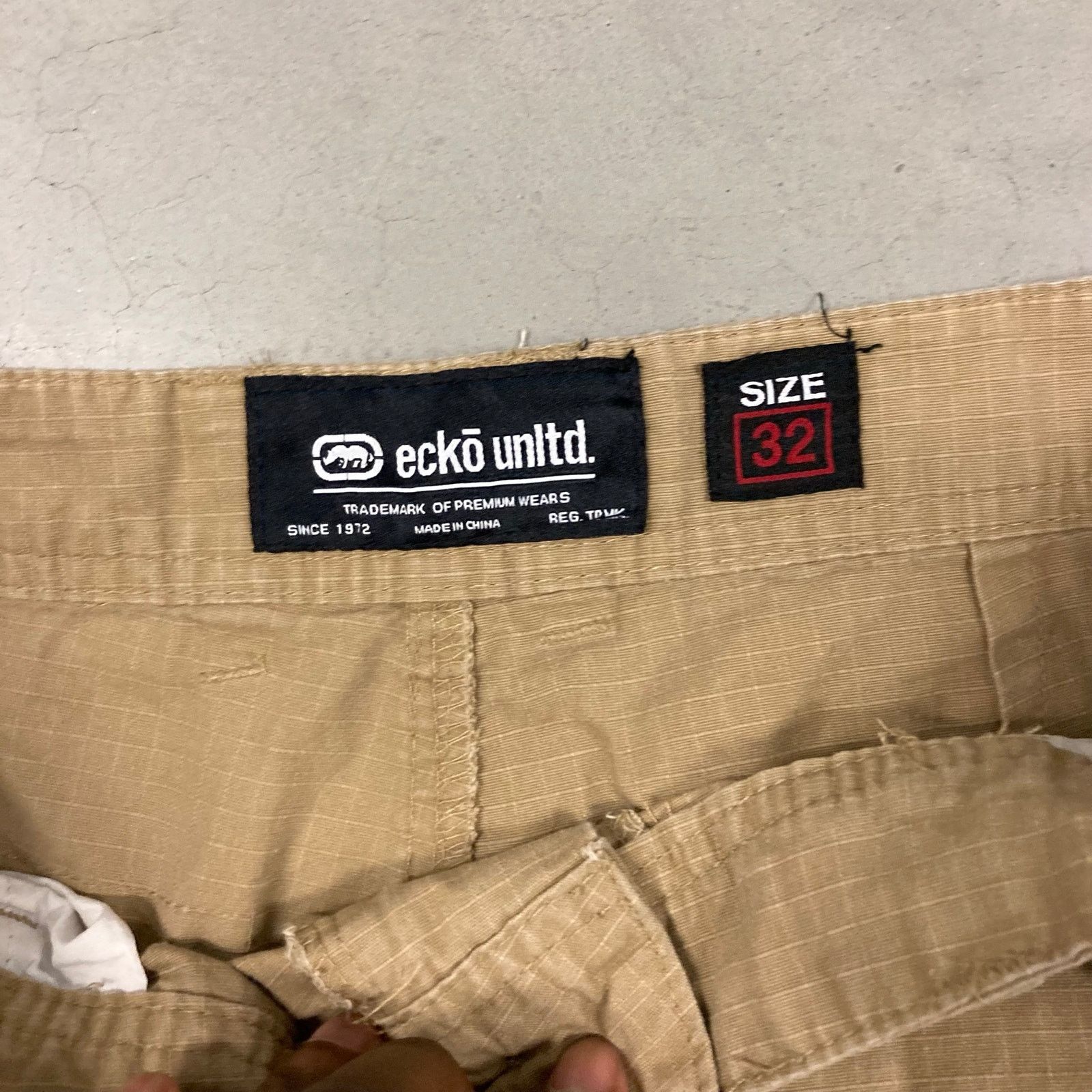 Ecko Unltd. × Vintage Y2K baggy Ecko unltd cargo shorts 32 Size US 32 / EU 48 - 4 Thumbnail