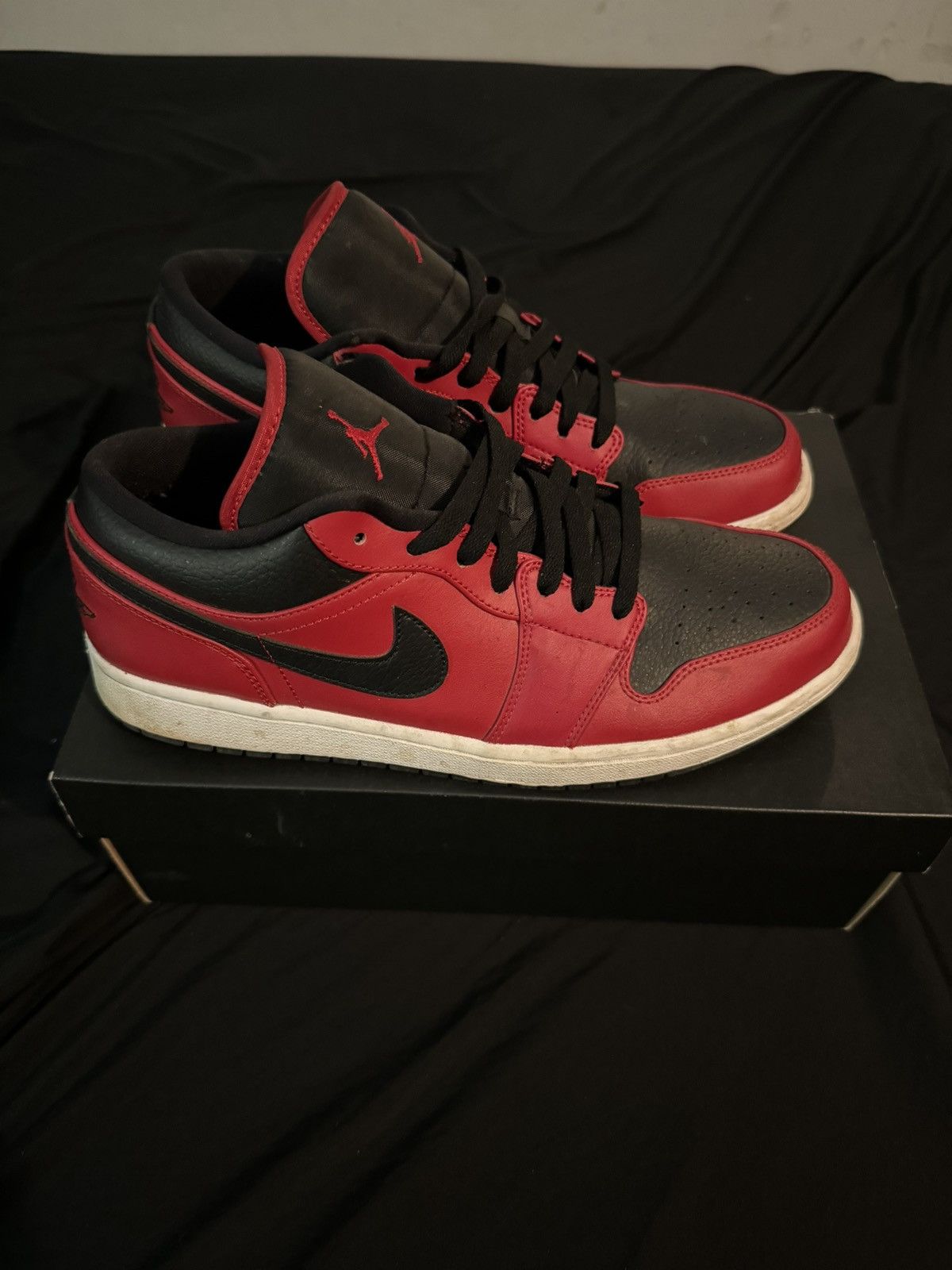 Jordan Brand × Nike Jordan 1 Low Reverse Bred Size US 11 / EU 44 - 1 Thumbnail