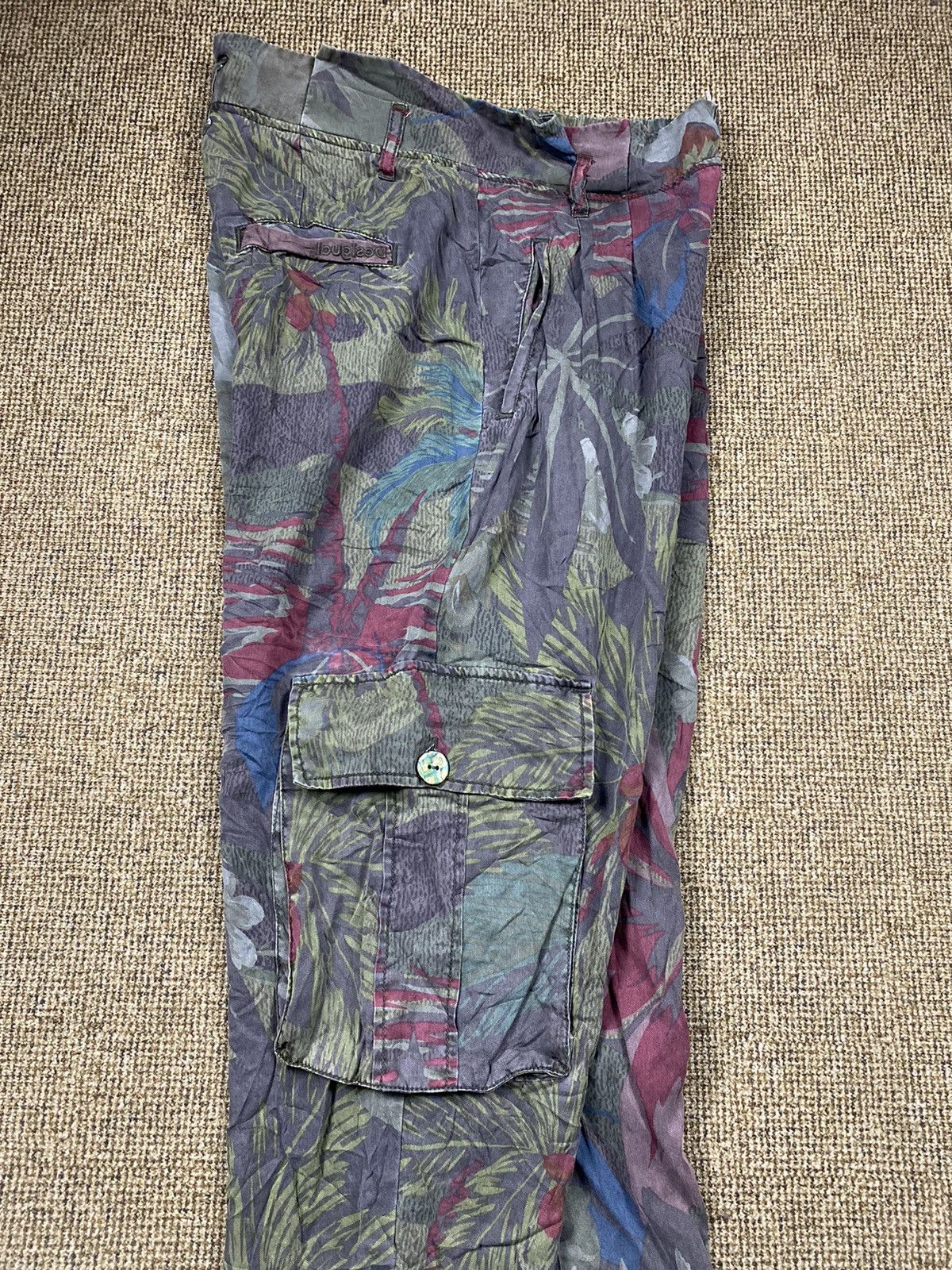 Desigual Desigual Cargo Trousers Floral Multi Colour Pant Size 28" / US 6 / IT 42 - 7 Thumbnail