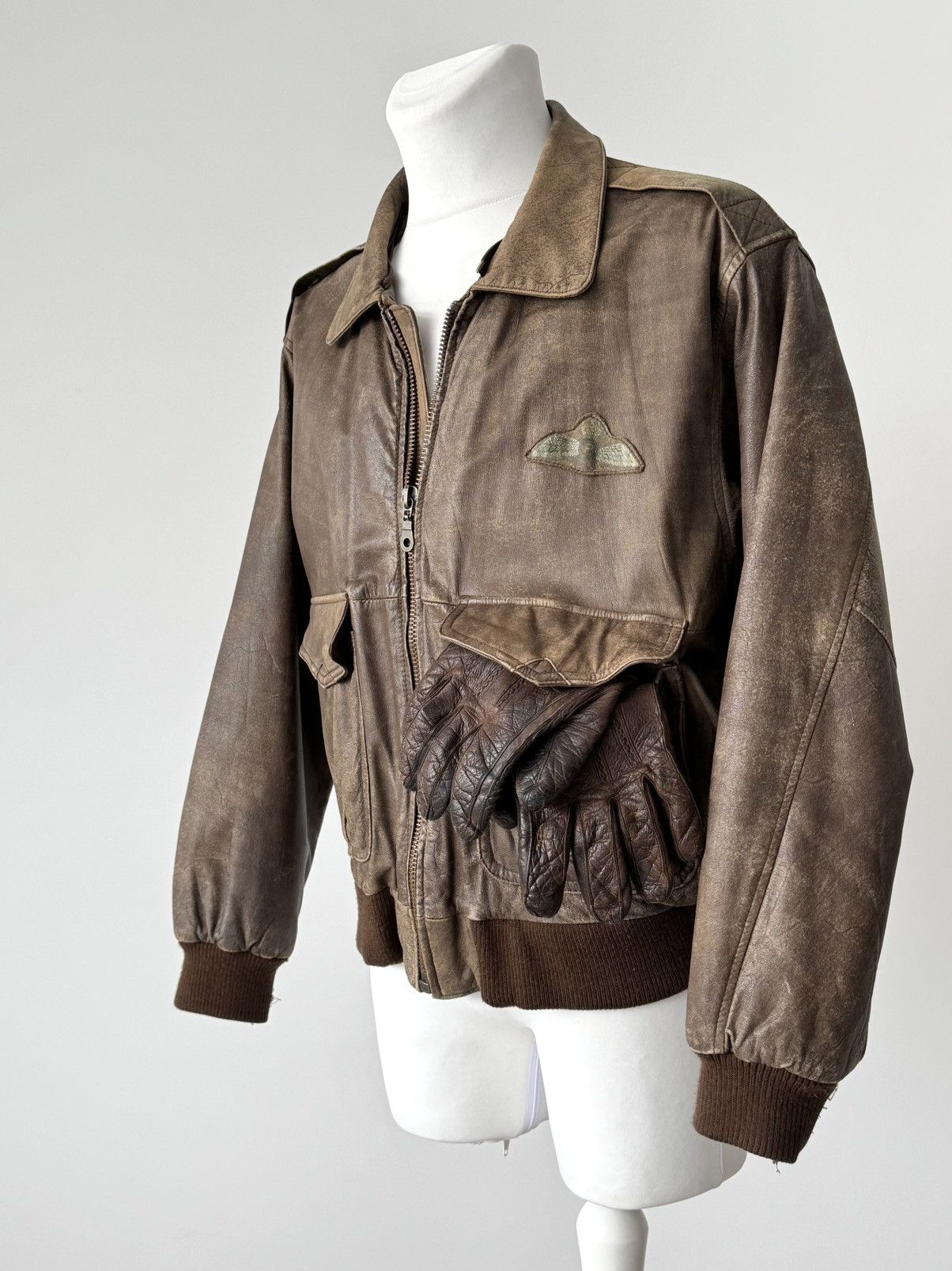 Japanese Brand × Vintage Vintage Aviator A2 Flying Faded Brown Leather Jacket Size US L / EU 52-54 / 3 - 3 Thumbnail