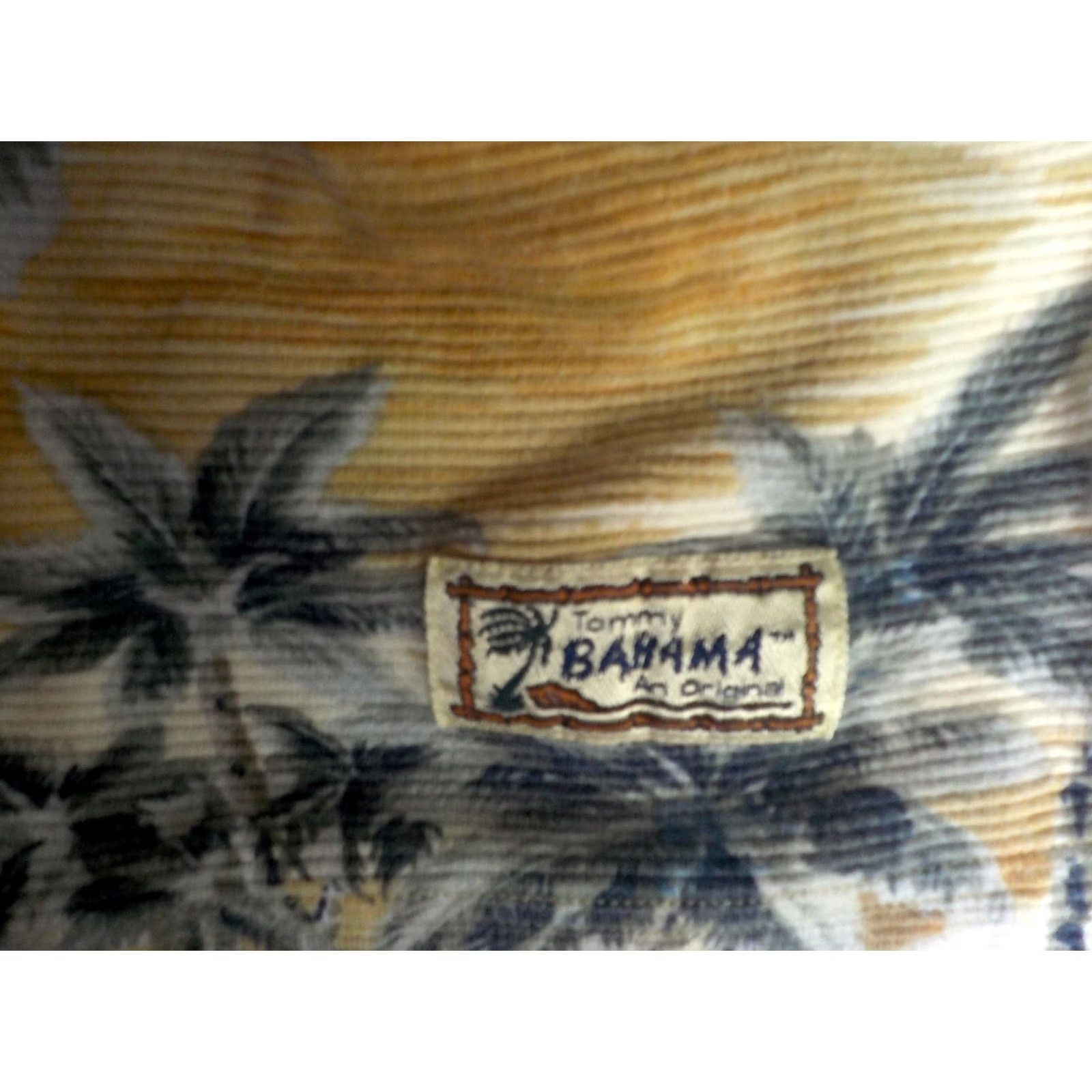 Tommy Bahama TOMMY BAHAMA Tropical Print Polo Shirt Cotton SS Gold/Gray/Blue Large Mens Shirt Size US L / EU 52-54 / 3 - 4 Thumbnail