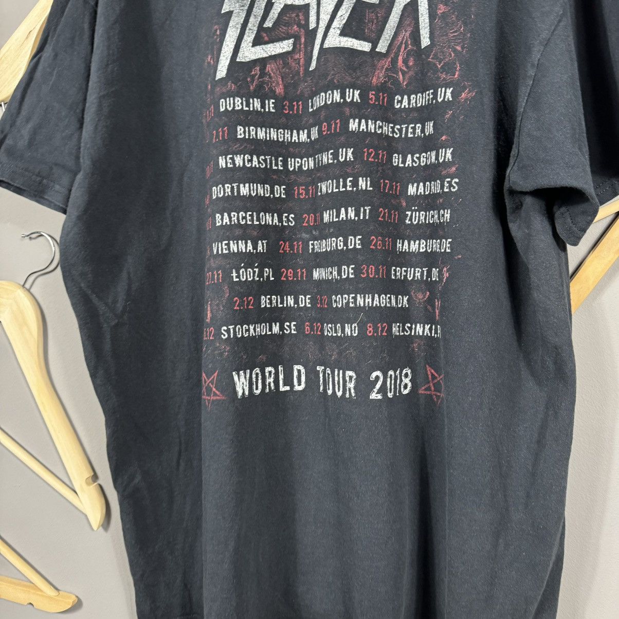 Band Tees Slayer 2018 World Tour Rare T-shirt Size US XXL / EU 58 / 5 - 7 Thumbnail