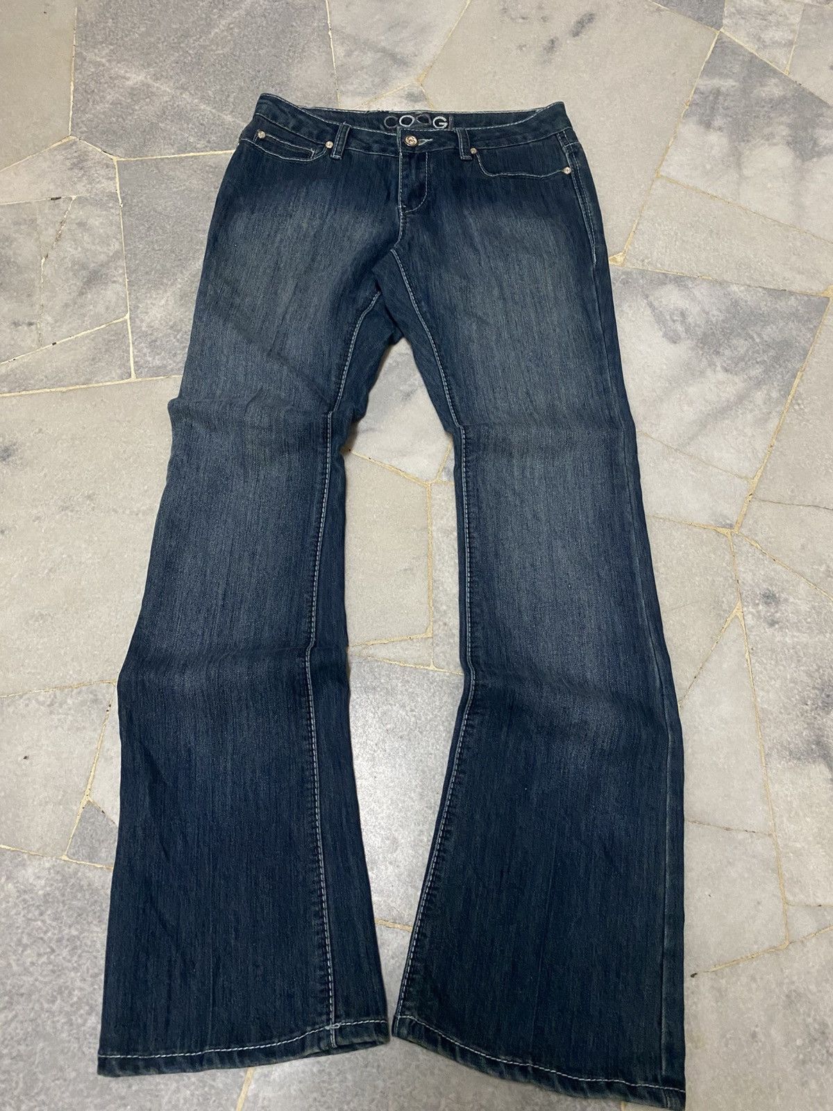 Coogi Vintage COOGI Embroidered Logo Denim Jeans - Y2K Flare Size 30" / US 8 / IT 44 - 2 Thumbnail