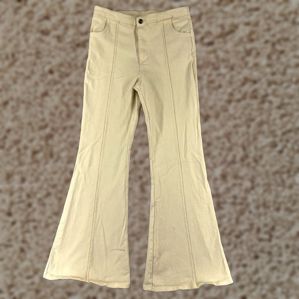 Vintage West Of Melrose Jeans Womens Flared Pants Yellow Denim 27x29 High Rise 27 Inseam 5-Pocket Cotton Blend Vintage No Rise Regular Size L Womens Jeans Size 36" / US 14 / IT 50 - 1 Thumbnail