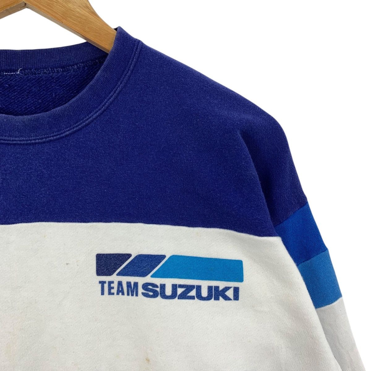 Vintage Vintage 90s TEAM SUZUKI Racing Formula One F1 Sweatshirt Size US L / EU 52-54 / 3 - 5 Thumbnail