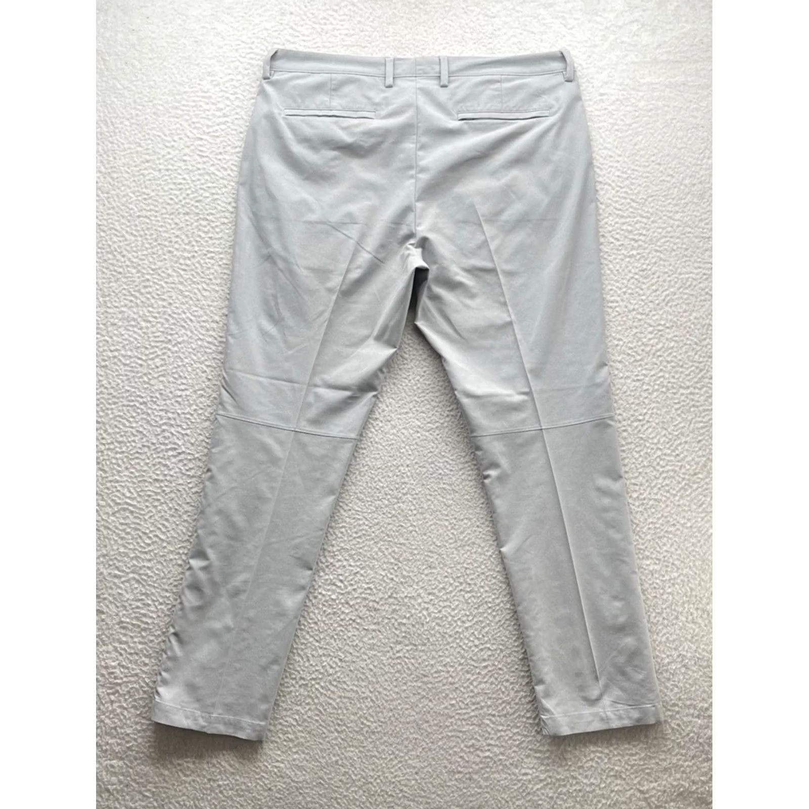 Tommy Bahama Tommy Bahama Pants Mens 39x31 Gray Nylon Polyester Straight Flat Front 39in Inseam Casual Chino Style Regular Color Gray Mens Size US 39 - 6 Thumbnail