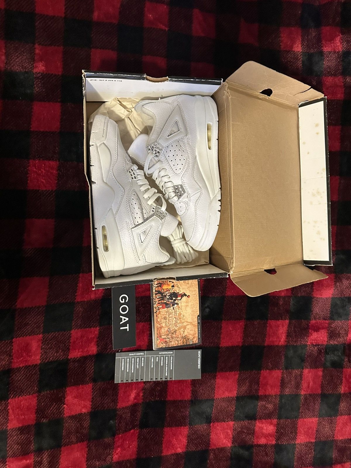 Jordan Brand Air Jordan 4 bling Size US 8.5 / EU 41-42 - 1 Thumbnail