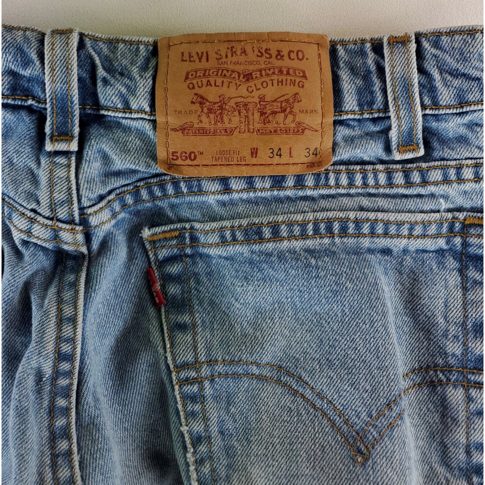 Levi's VINTAGE Levi's 560 Jeans Mens 33x34.5 Inseam 35 Blue Wide-Leg 90s VTG 90s 560 Model Levi's 560 Shoes? Size US 33 - 5 Thumbnail