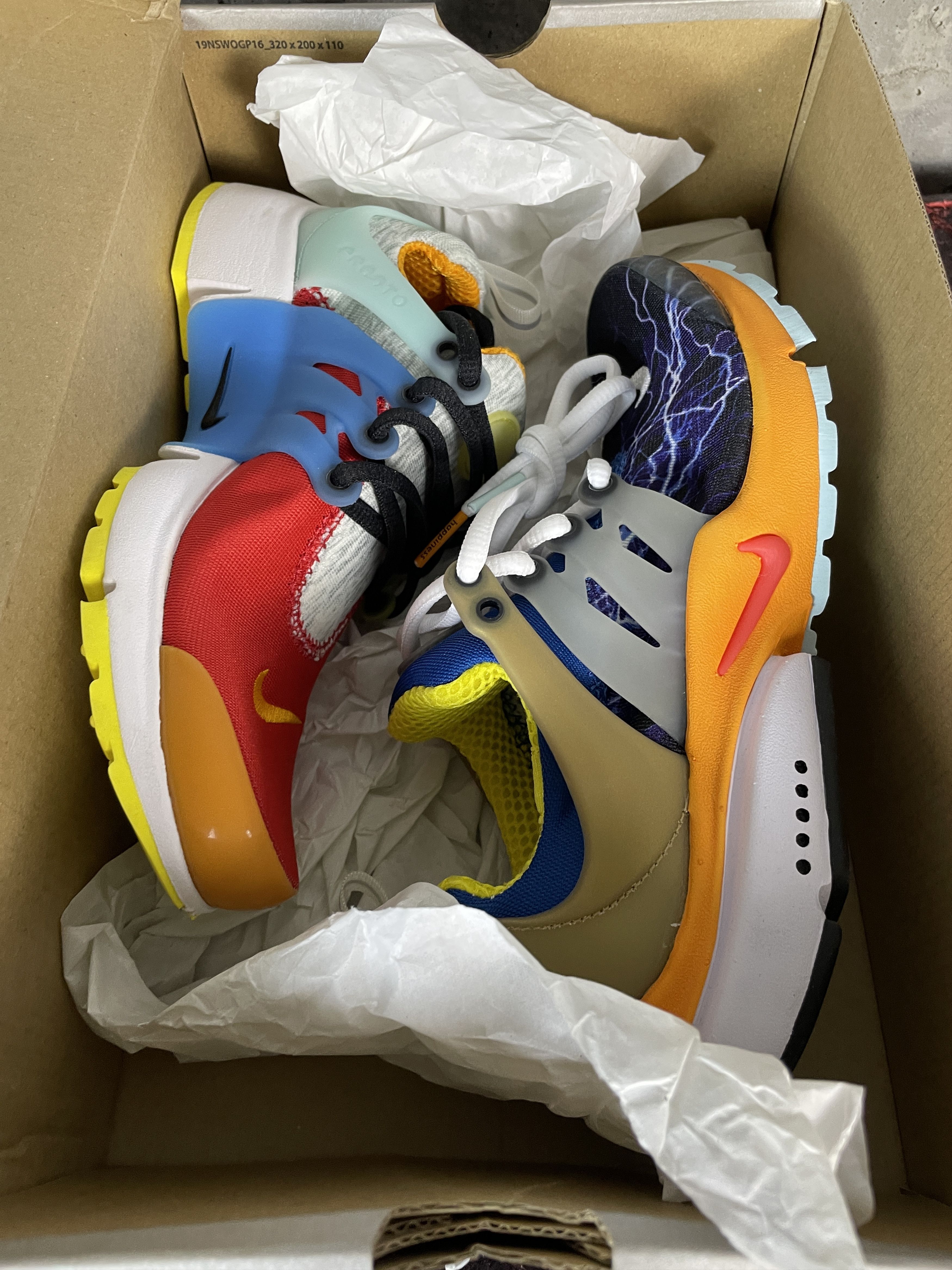 Nike Nike Air Presto What The Size US 5 / EU 37 - 3 Thumbnail