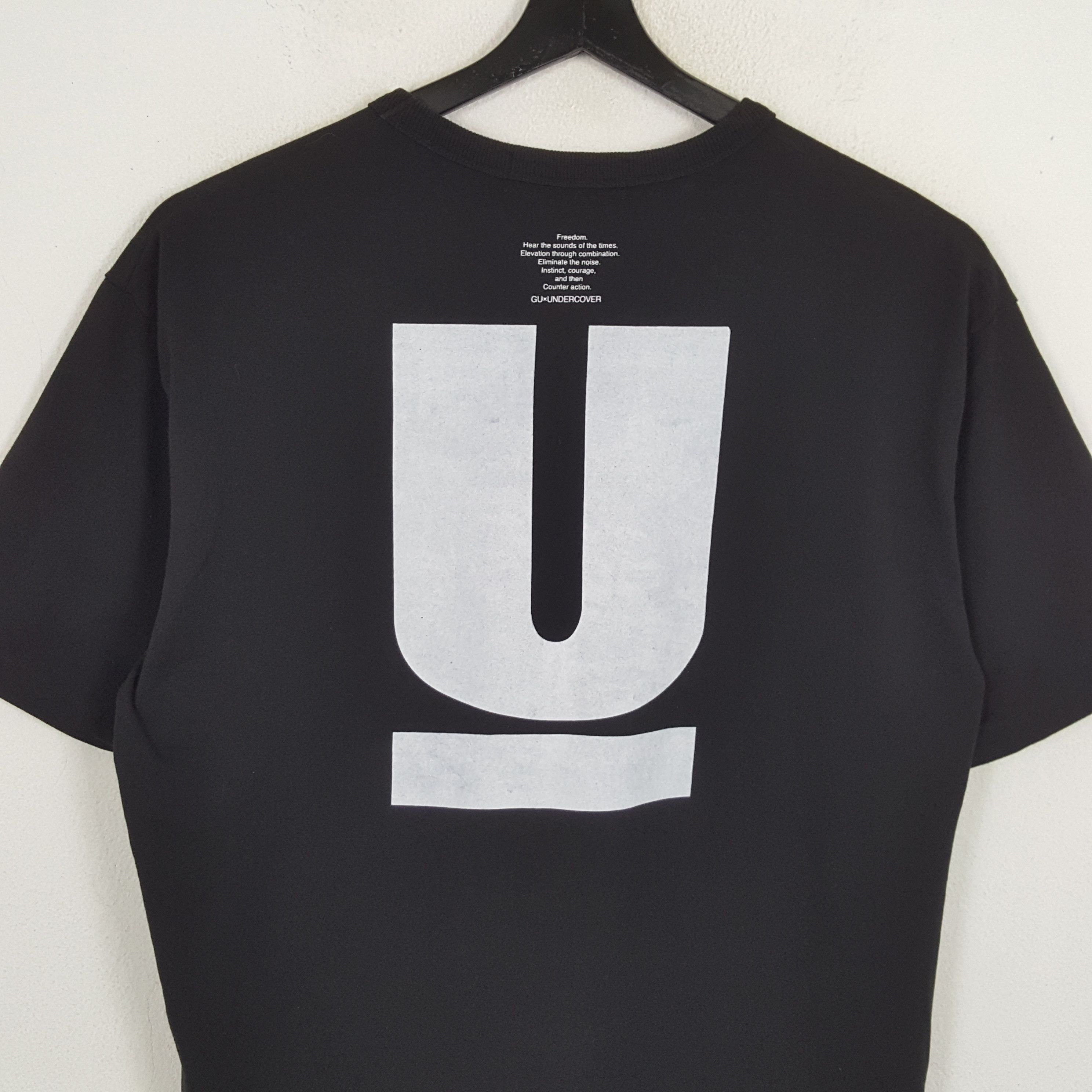 GU × Undercover × Vintage GU x UNDERCOVER Japanese Brand Custom Logo Style Tshirt Size US XL / EU 56 / 4 - 2 Thumbnail