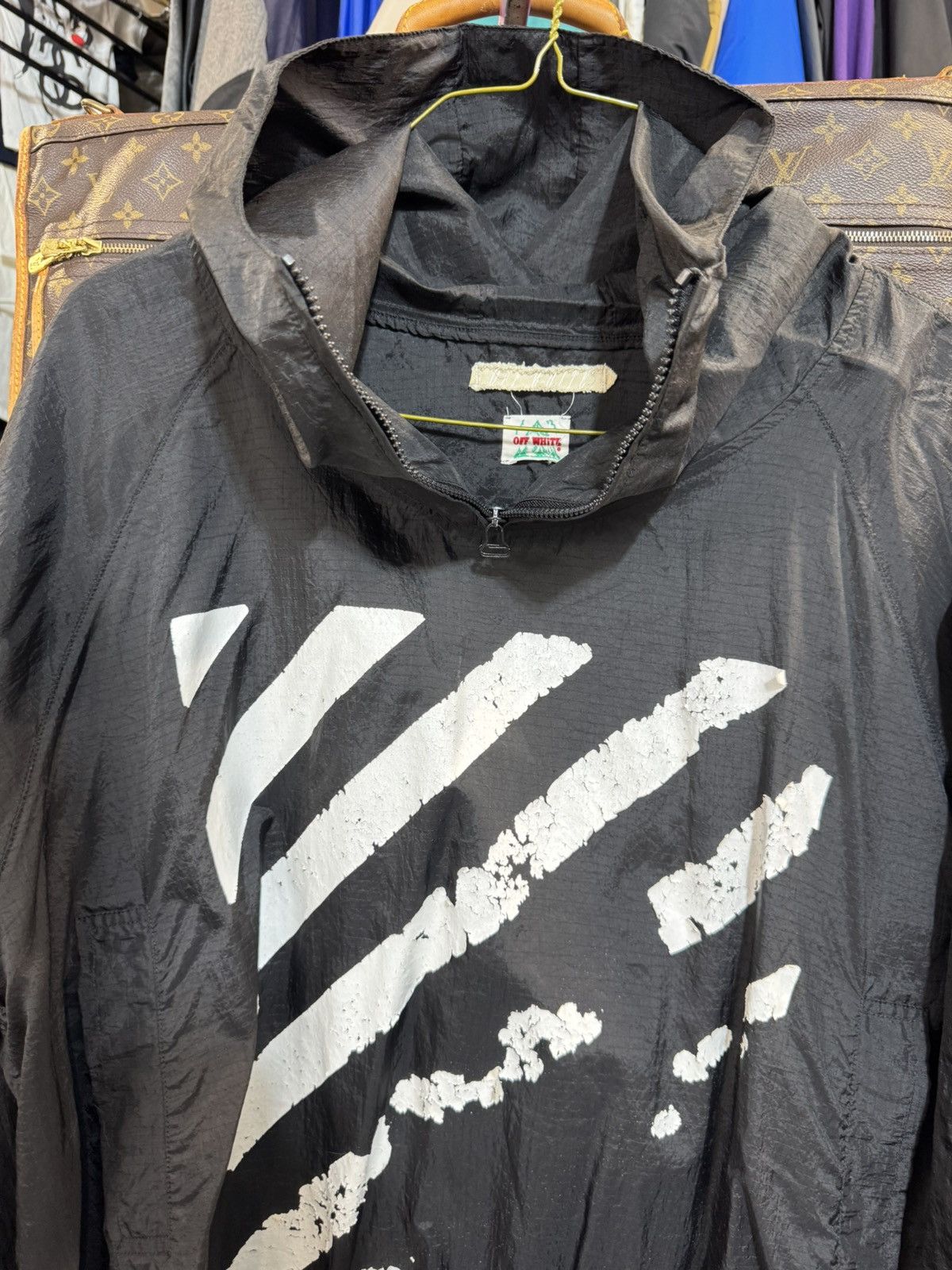 Off-White OFF-WHITE ©️2015 Aronak 1/4 zip Distressed original owner M Size US M / EU 48-50 / 2 - 6 Thumbnail