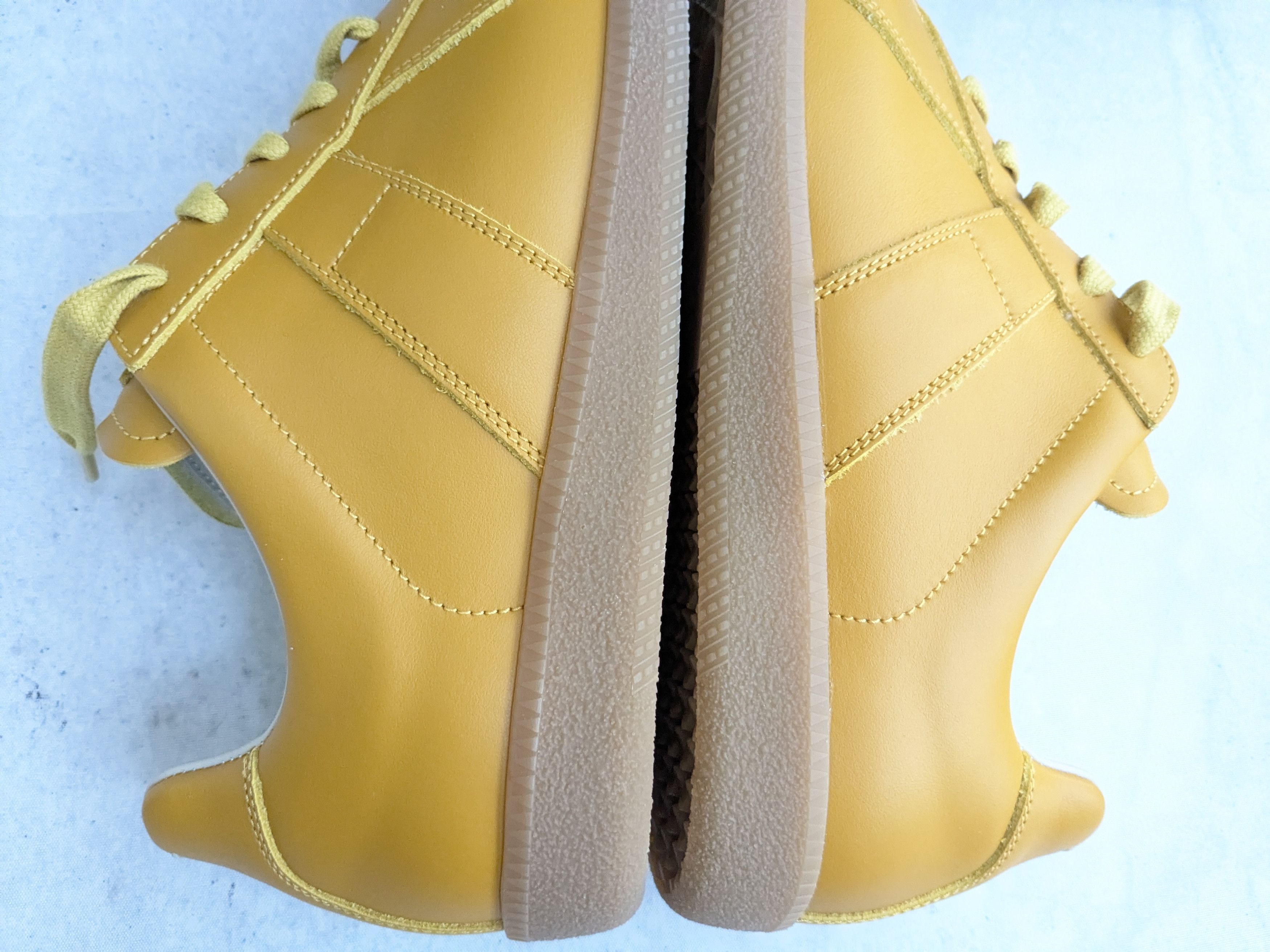 Maison Margiela Maison Margiela Replica GAT Brown 10 43 Low Tops Size US 10 / EU 43 - 14 Thumbnail