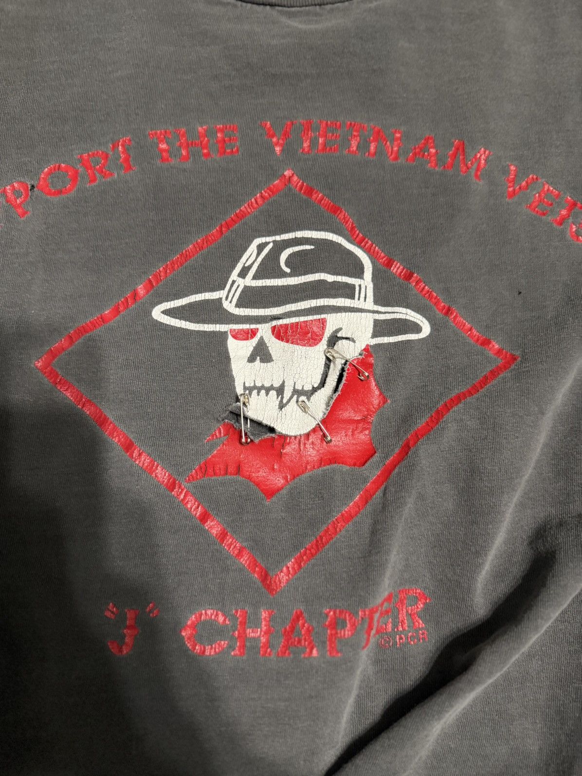Vintage Vintage 90s Vietnam War T-Shirt Size US XL / EU 56 / 4 - 8 Thumbnail