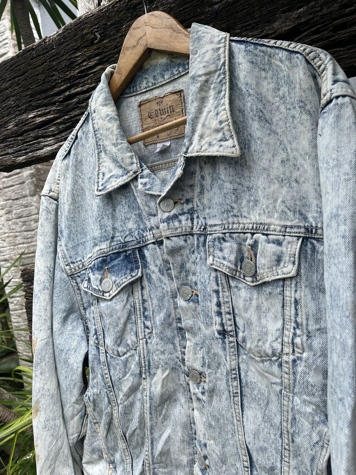 Edwin Vintage Edwin Acid Wash Denim Jacket Made in Japan (Size L) Size US L / EU 52-54 / 3 - 2 Thumbnail
