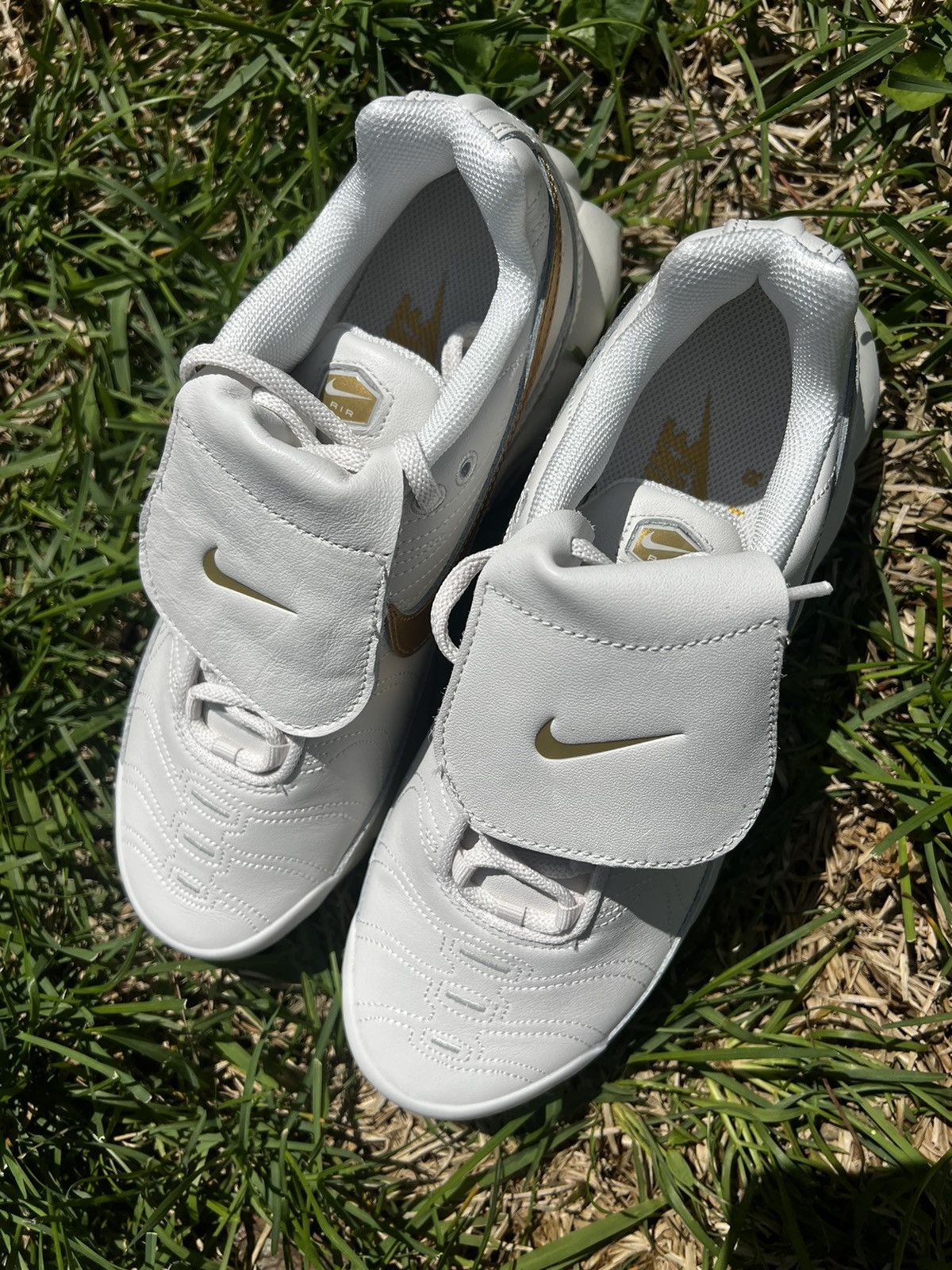 Nike NEW Nike size 7.5 Mens Air Max Plus Tiempo Phantom Leather Size US 7.5 / EU 40-41 - 6 Thumbnail