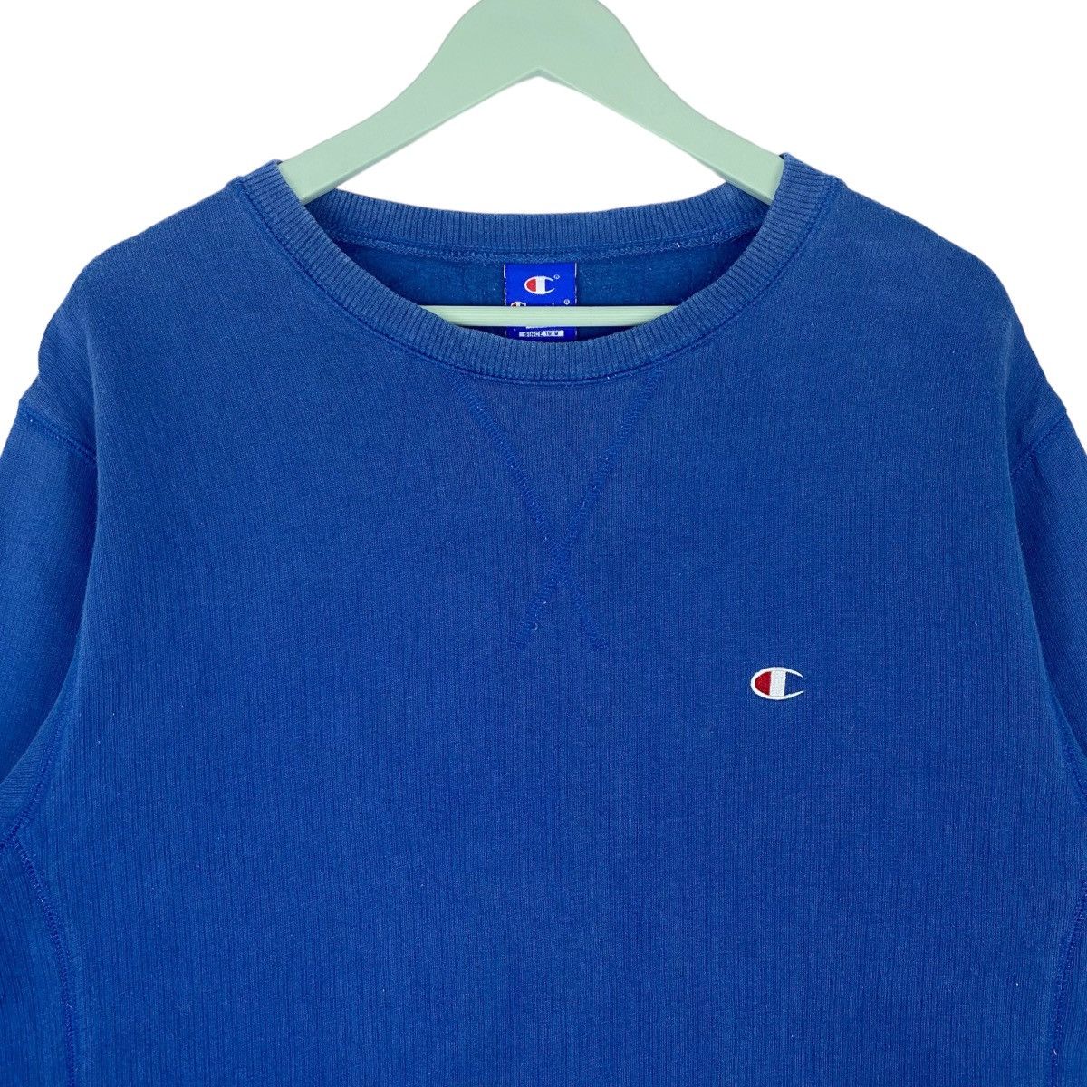 Champion Champion Embroidery Logo Sweatshirt Crewneck Pullover Jumper Size US M / EU 48-50 / 2 - 2 Thumbnail