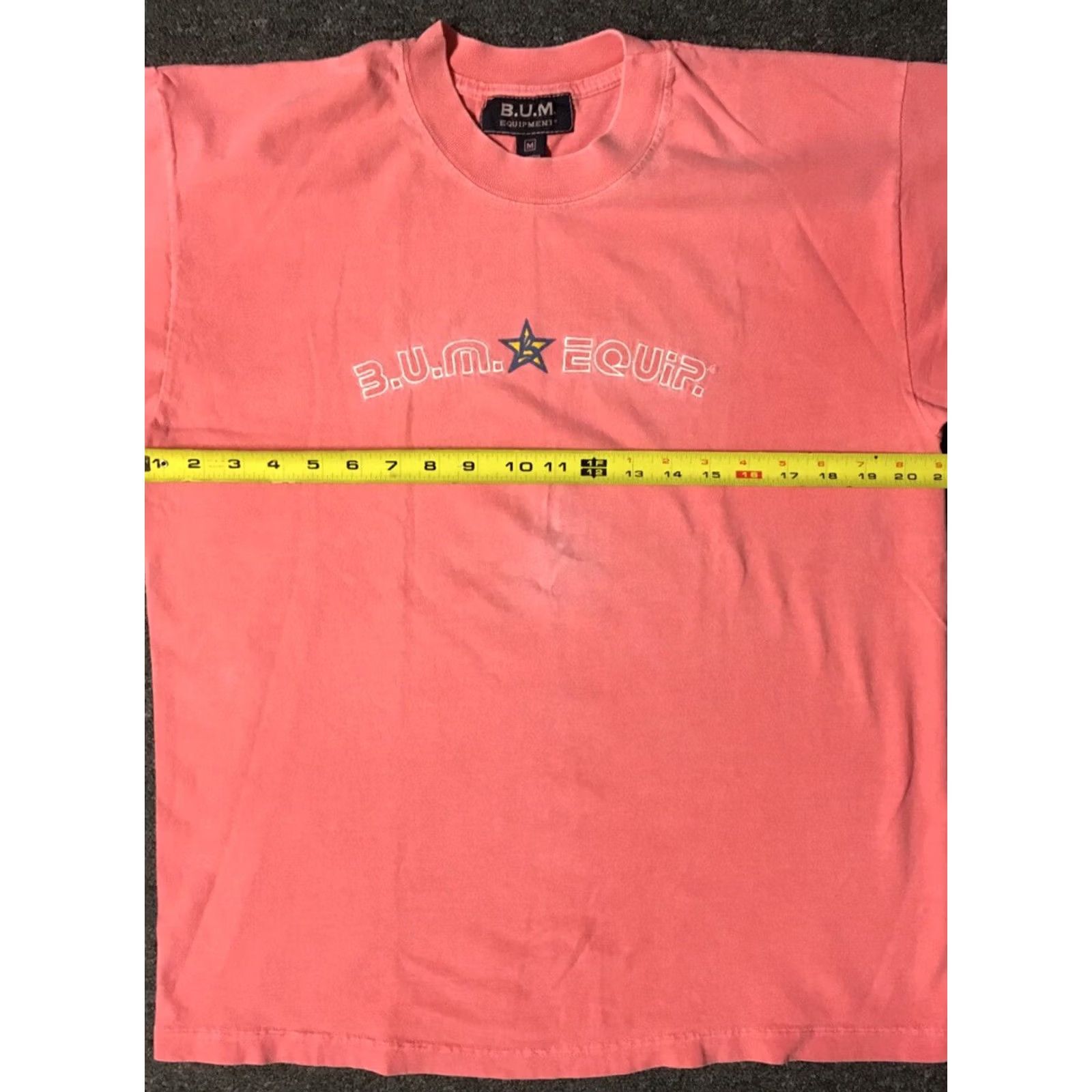 Vintage VINTAGE B.U.M. Equipment T-Shirt Mens M Pink 90s Beach Surf Grunge Vaporwave Hip Hop 80s 100% Cotton USA Boardriding Graphic Tee Size US M / EU 48-50 / 2 - 6 Thumbnail