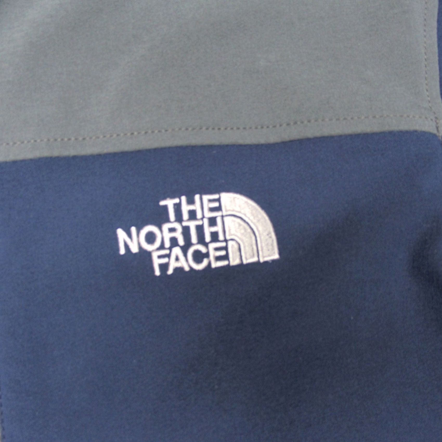 The North Face The North Face Jacket Men XL Blue UNC Wrestling Softshell Zip Logo Size US XL / EU 56 / 4 - 4 Thumbnail