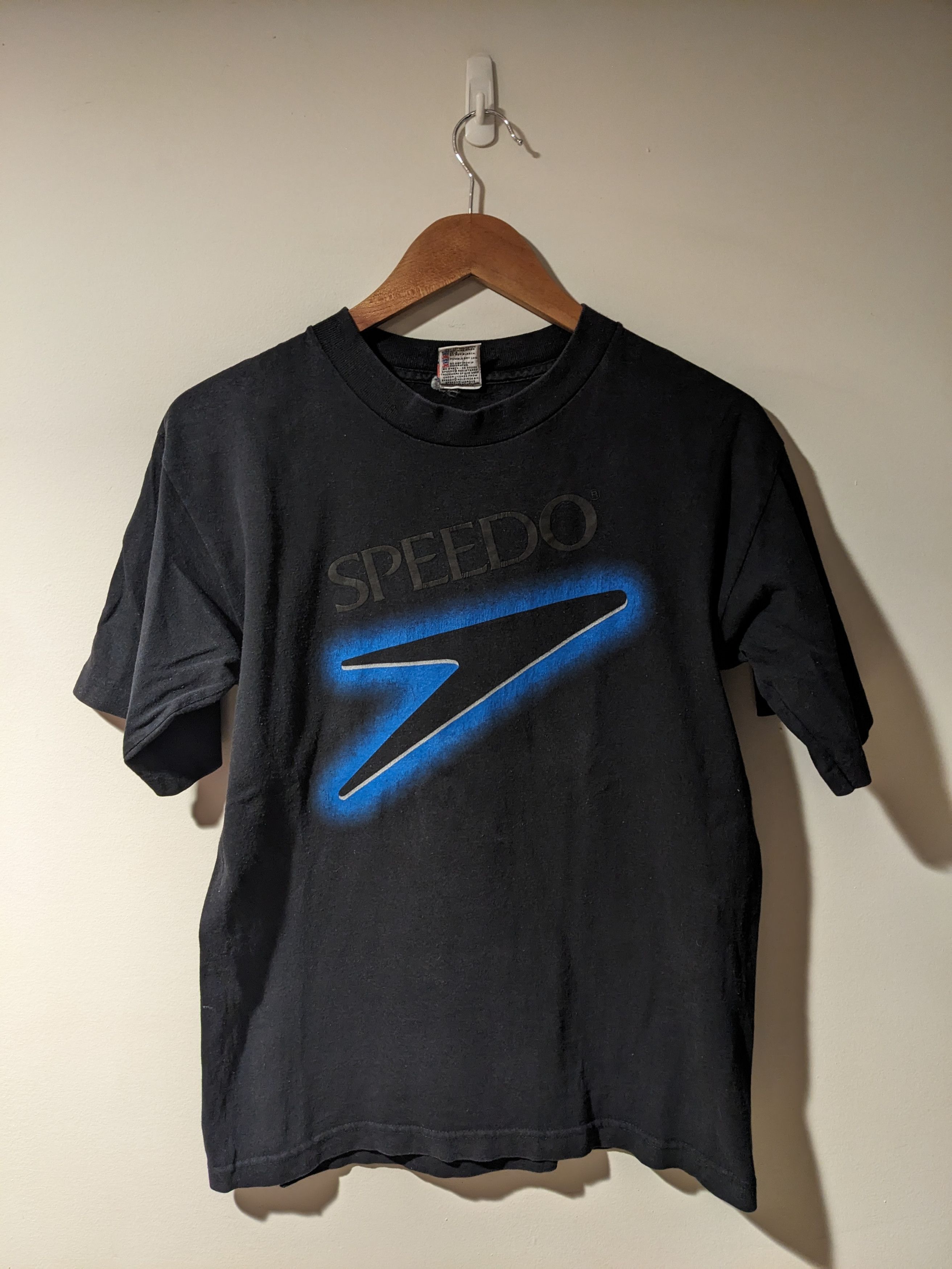 Speedo Vintage 1996 Speedo Surf Wear Logo Kids X-Large T-Shirt Size US XL / EU 56 / 4 - 1 Thumbnail