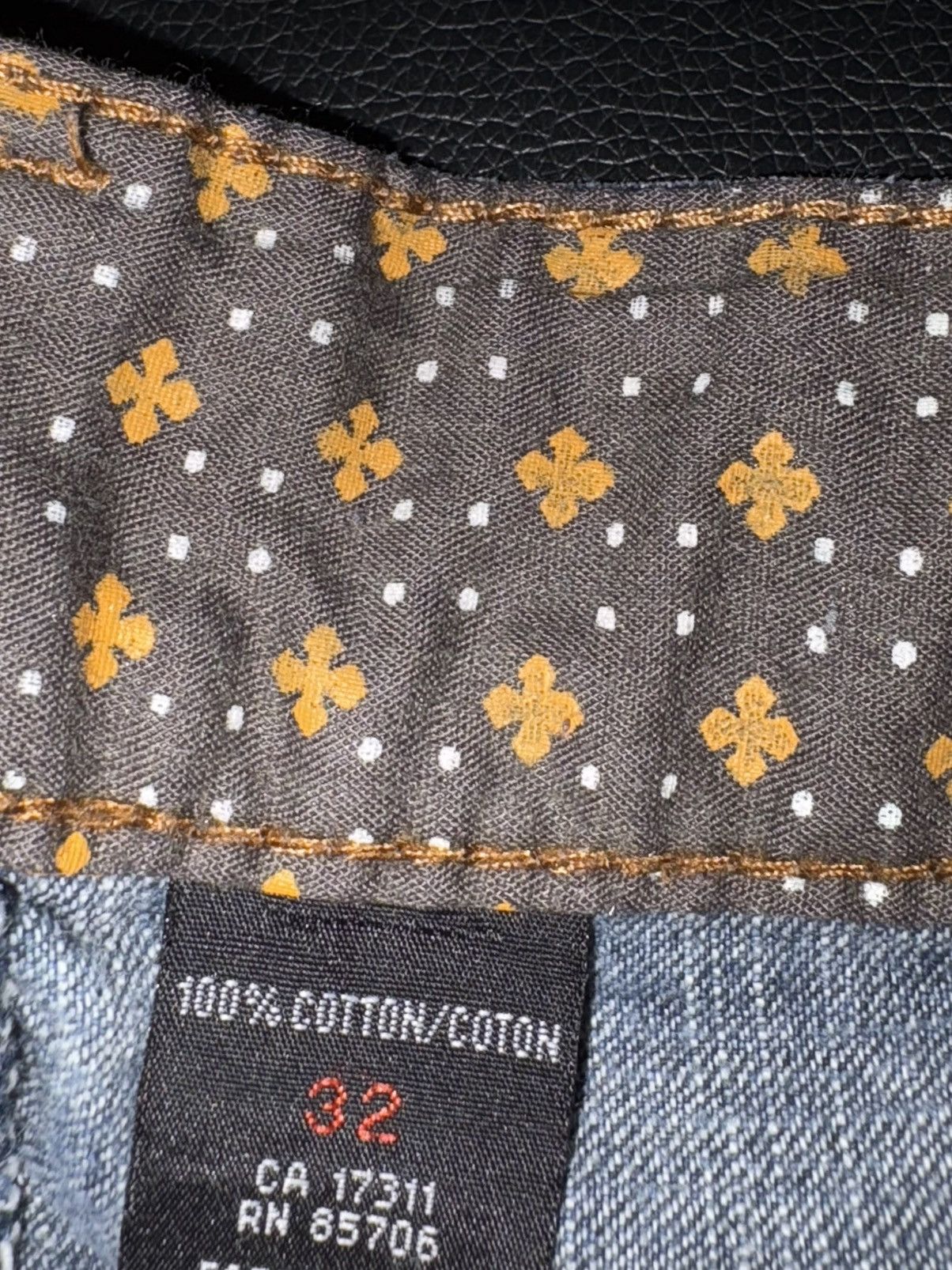Vintage Clover Emblem Jeans Size US 32 / EU 48 - 2 Thumbnail
