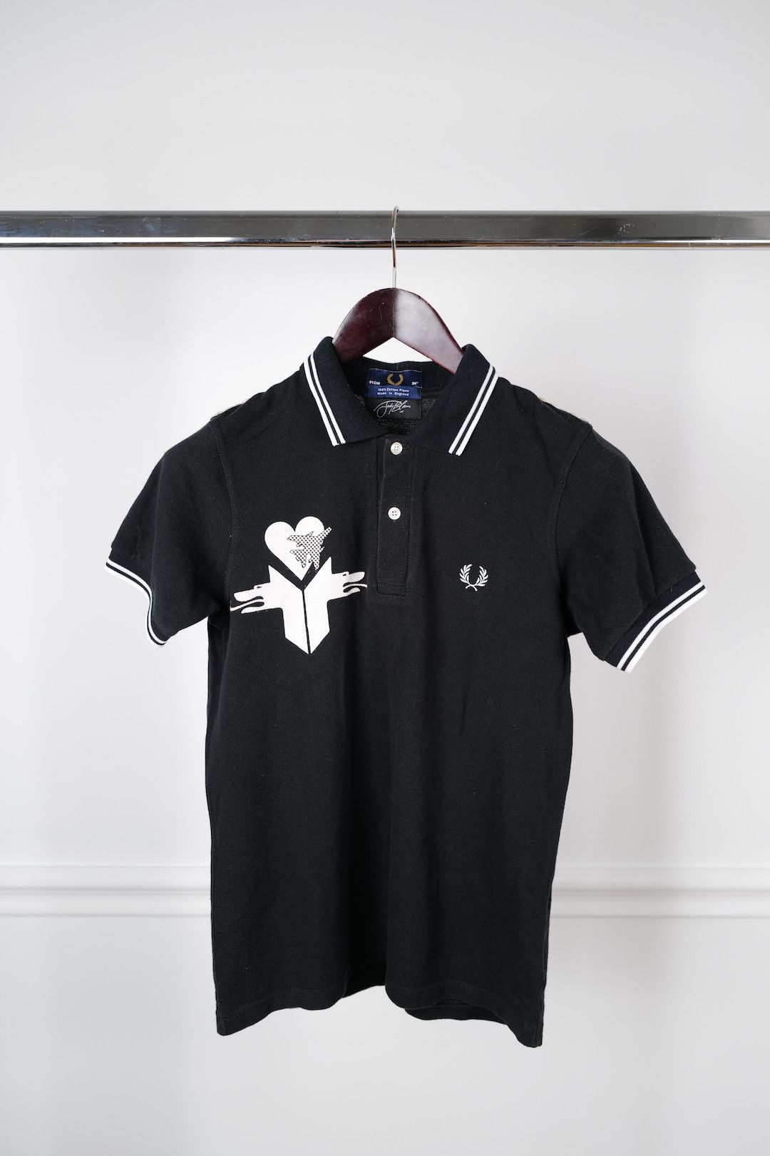 Fred Perry Vintage Fred Perry Blame Polo Shirt Twin Tipped England Size US S / EU 44-46 / 1 - 7 Thumbnail
