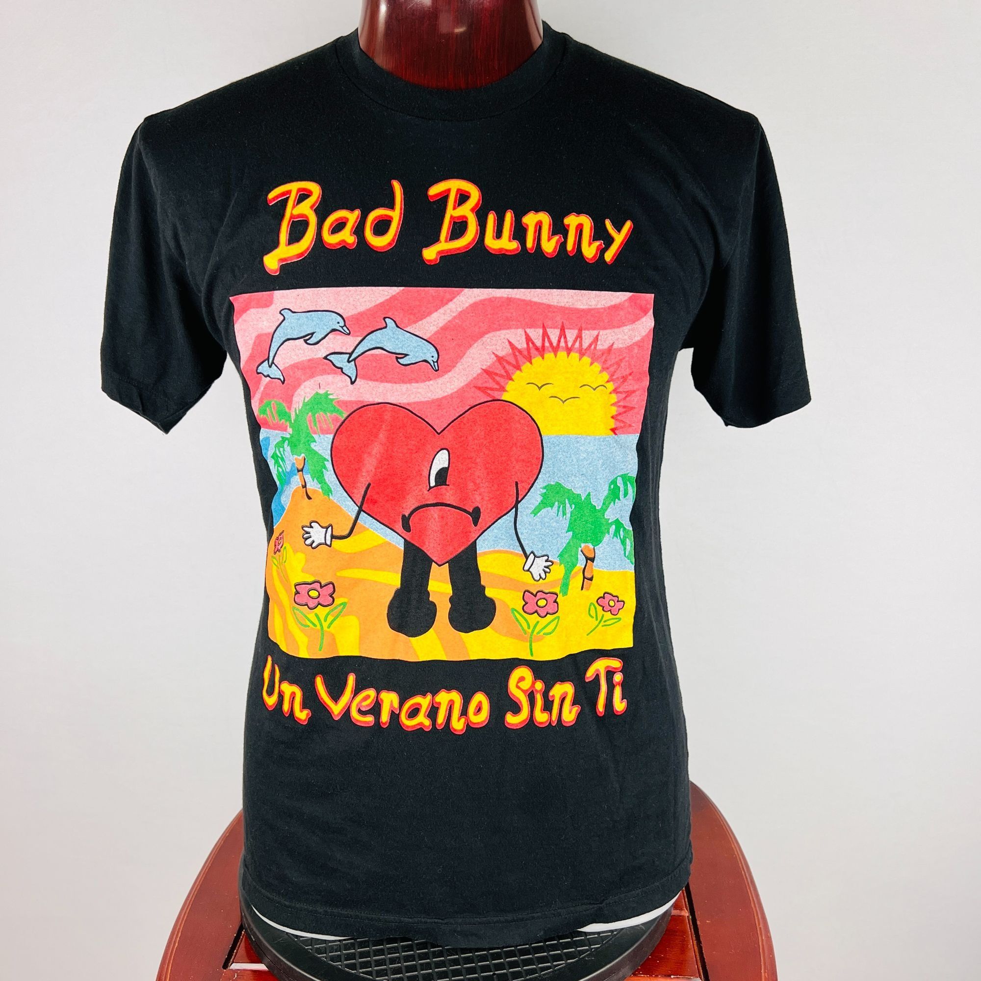 American Apparel Bad Bunny On Verano Sin Ti Large T-Shirt Shirt Size US L / EU 52-54 / 3 - 1 Thumbnail