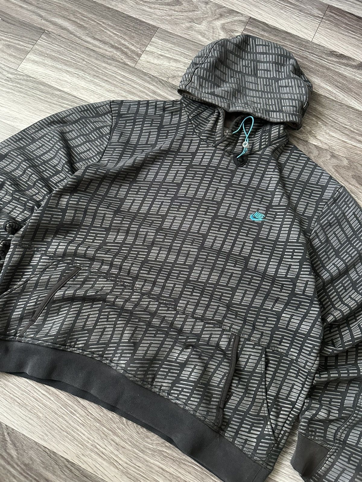 Vintage Nike Vintage Air Max monogram big logo box fit hype hoodie Size US XL / EU 56 / 4 - 2 Thumbnail