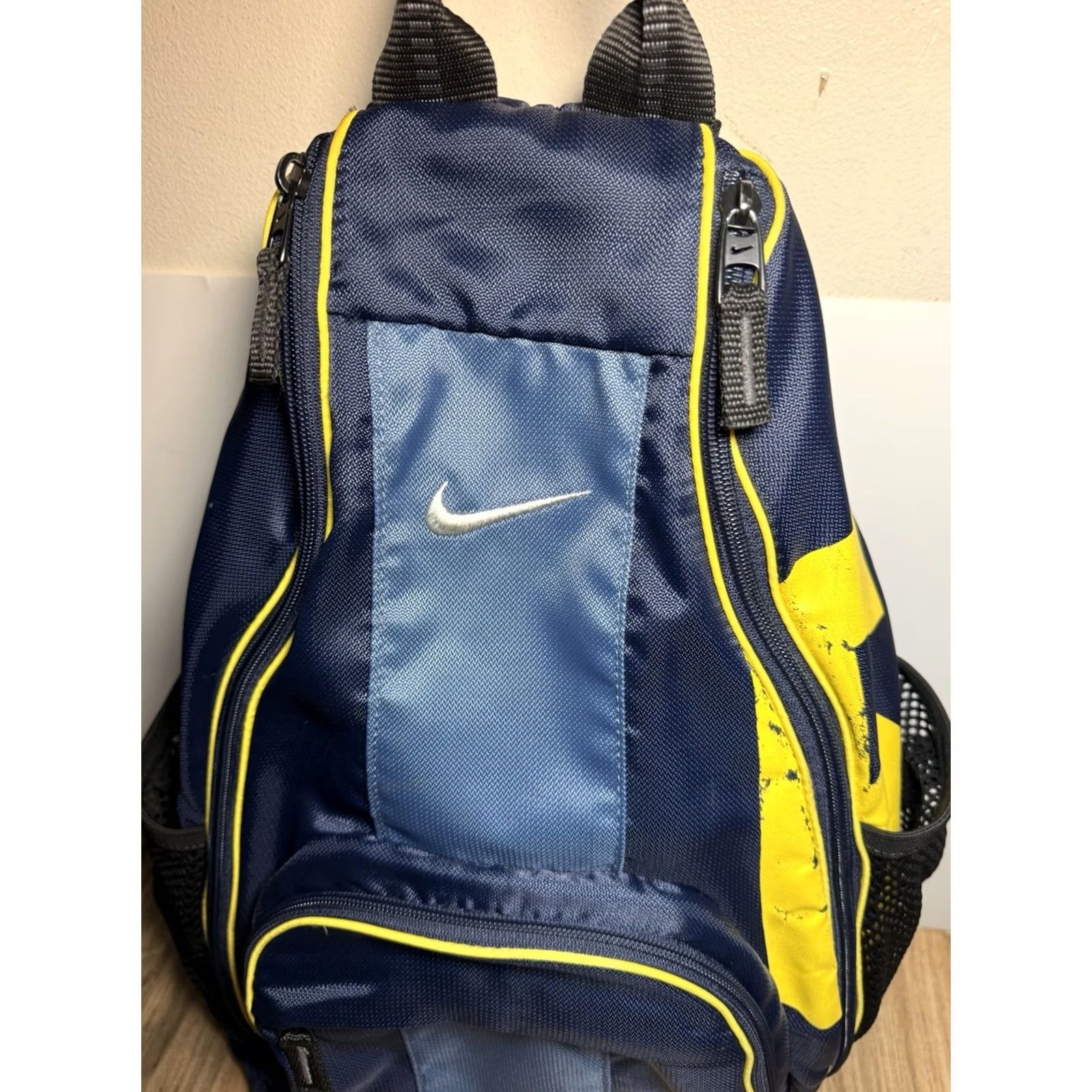 Nike VINTAGE Nike Air Varsity Mono 2 Backpack Bag Sling Shoulder Strap Mens Navy 18” Size ONE SIZE - 3 Thumbnail