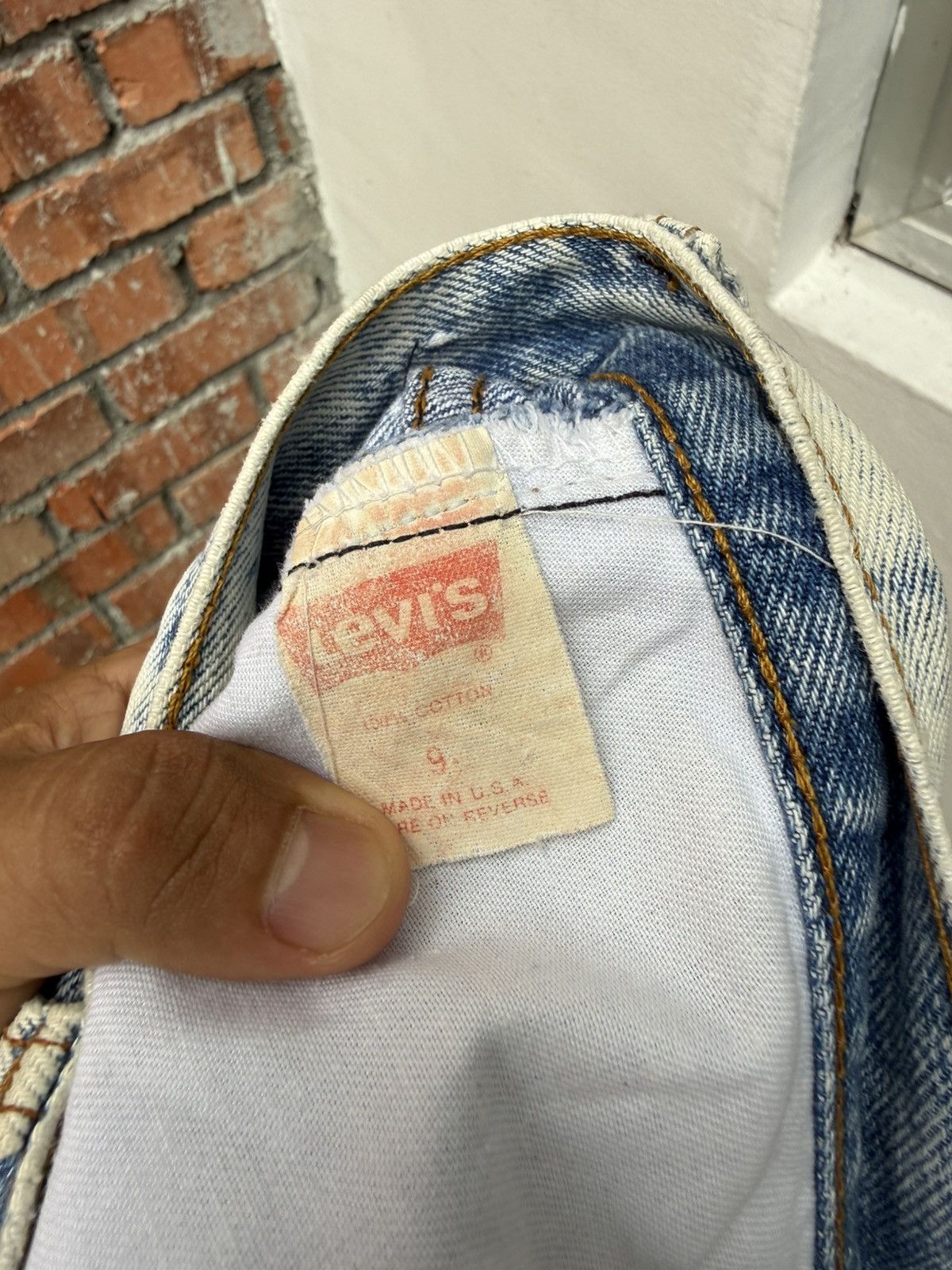 Levi's Vintage Clothing W27x28.5 vintage levi’s 505 acid wash made in USA Size 27" / US 4 / IT 40 - 6 Thumbnail