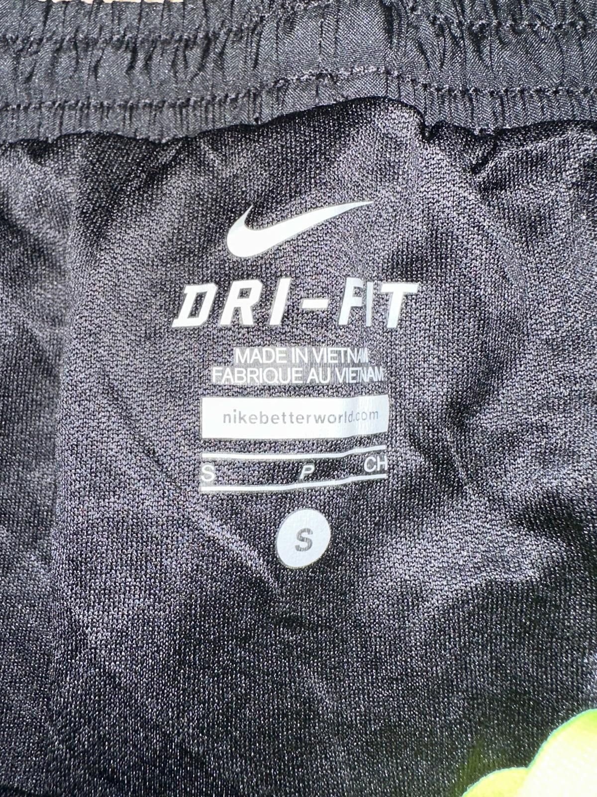 Nike Nike Dri Fit Tempo Womens Small Shorts Size 28" / US 6 / IT 42 - 3 Thumbnail