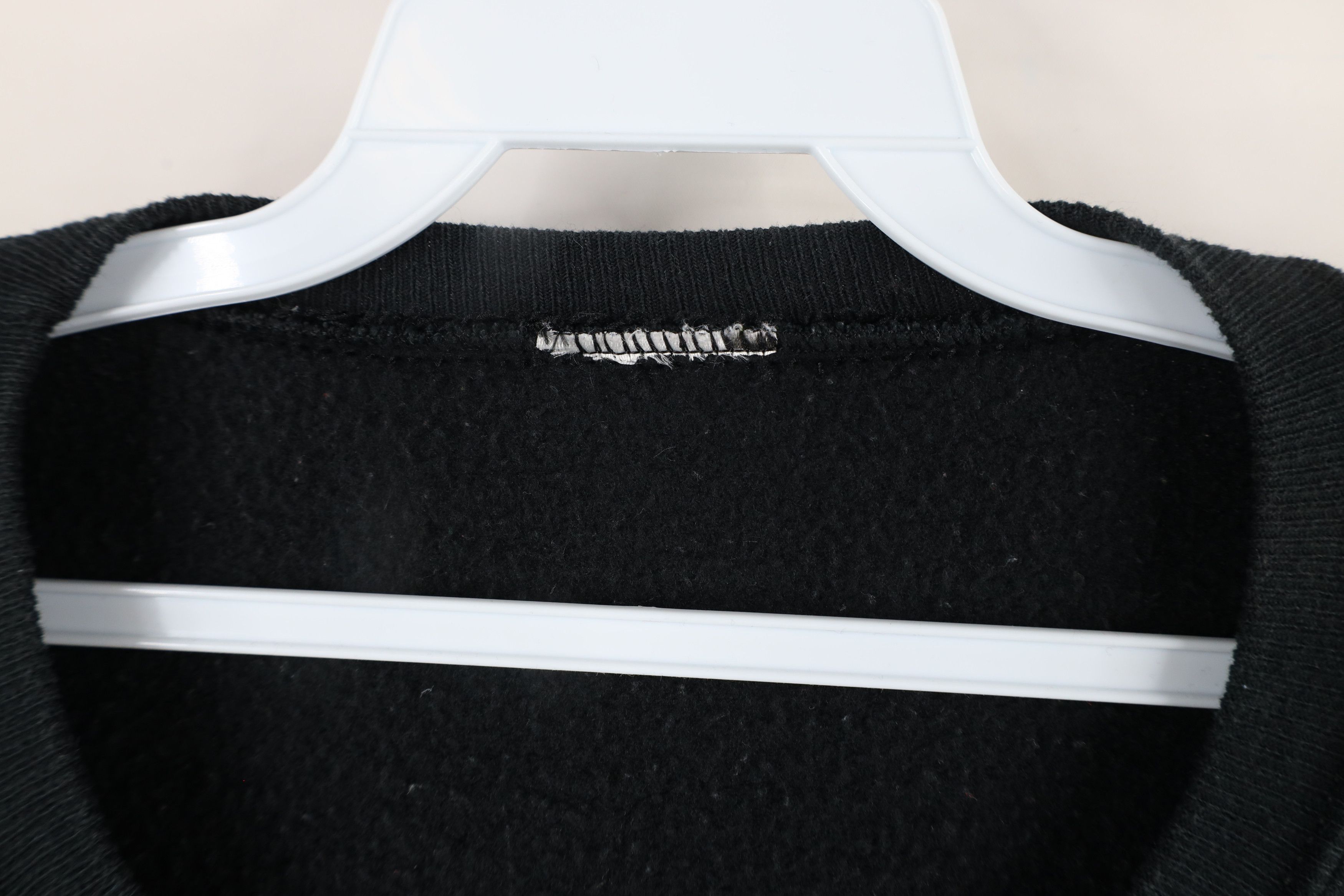 Vintage Vintage 90s Streetwear Faded Blank Crewneck Sweatshirt Black Size US XL / EU 56 / 4 - 4 Thumbnail