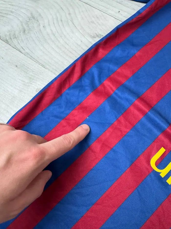 Nike Nike FC Barcelona 2011 2012 Messi #10 Home Shirt Jersey Size US L / EU 52-54 / 3 - 17 Thumbnail
