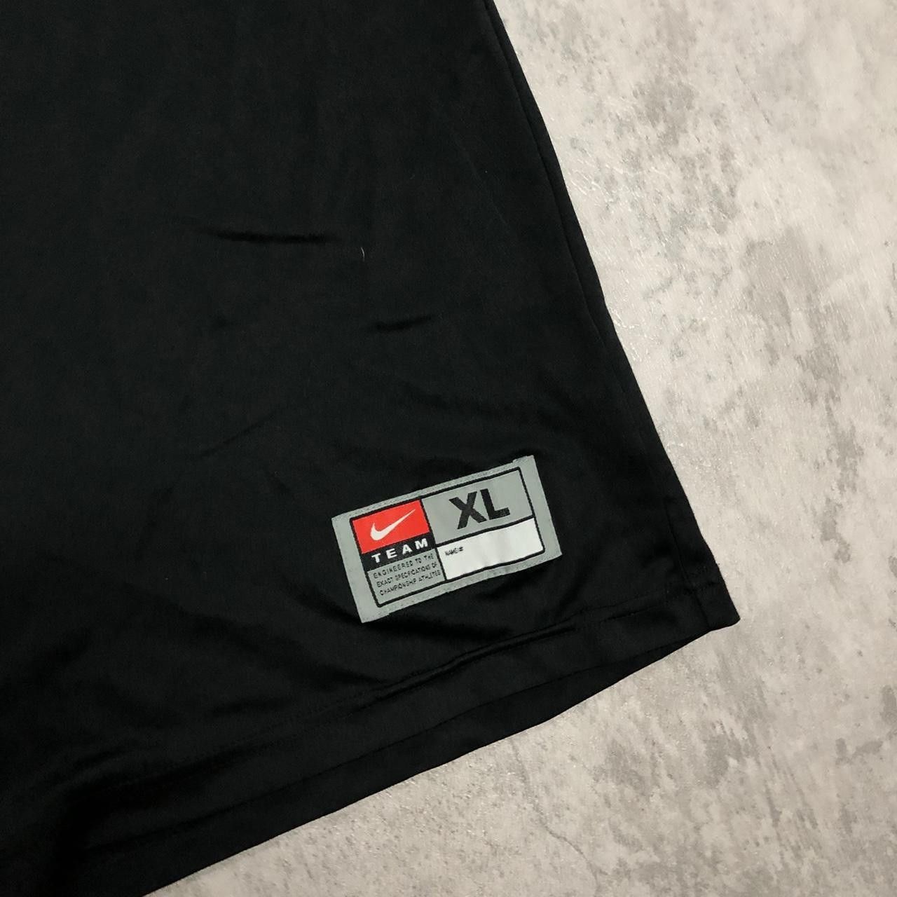 Nike Nike black T-shirt sportwear Size US XL / EU 56 / 4 - 3 Thumbnail