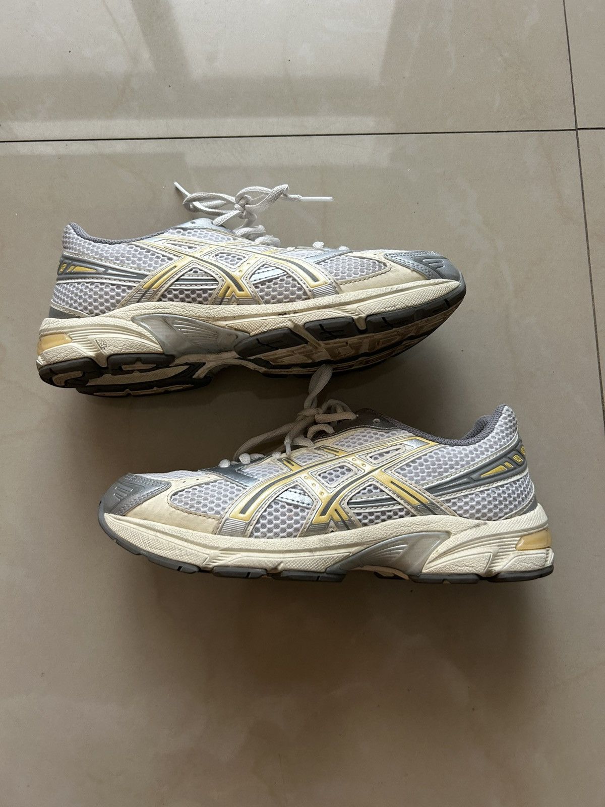 Asics Asics 1130 white/faded yellow Size US 6 / EU 39 - 1 Thumbnail