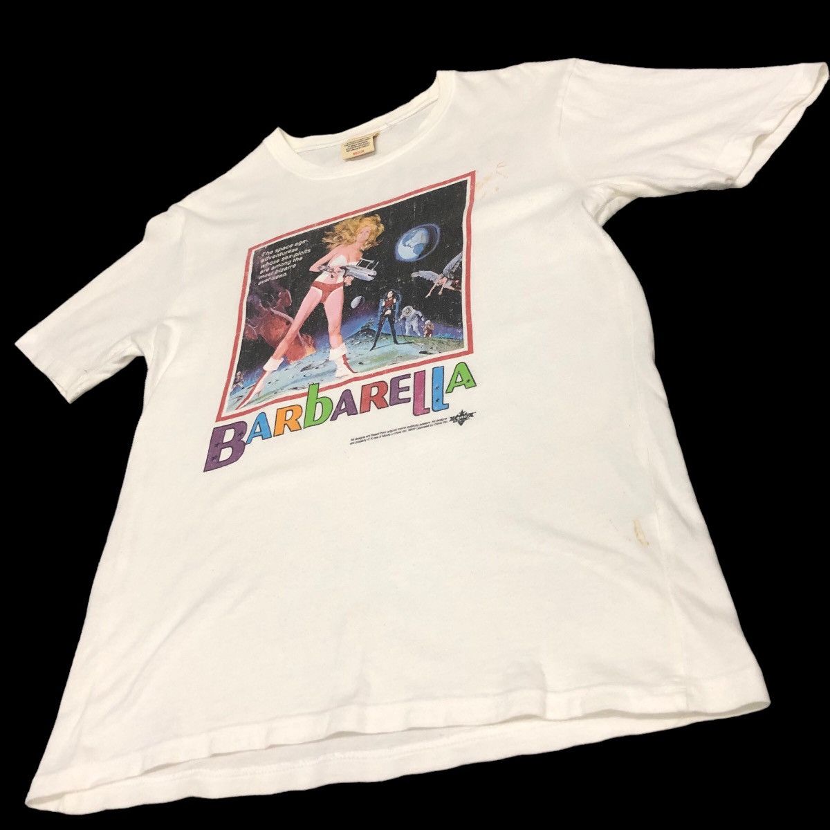 Sci-Fi Fantasy Barbarella 60s SciFi Movie Poster Tshirt Size US M / EU 48-50 / 2 - 4 Thumbnail